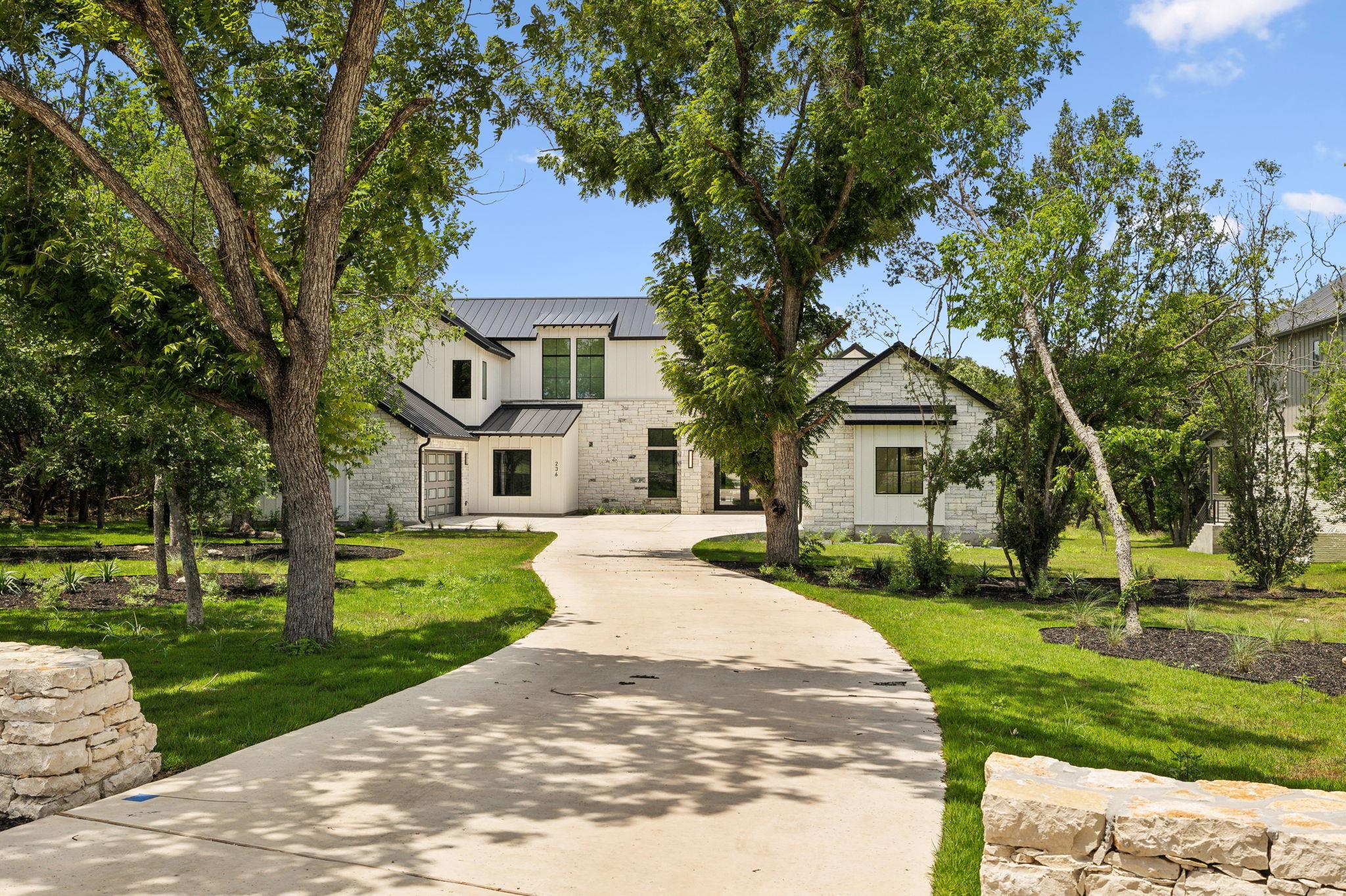 236 Riverfront Dr, New Braunfels, TX 78132