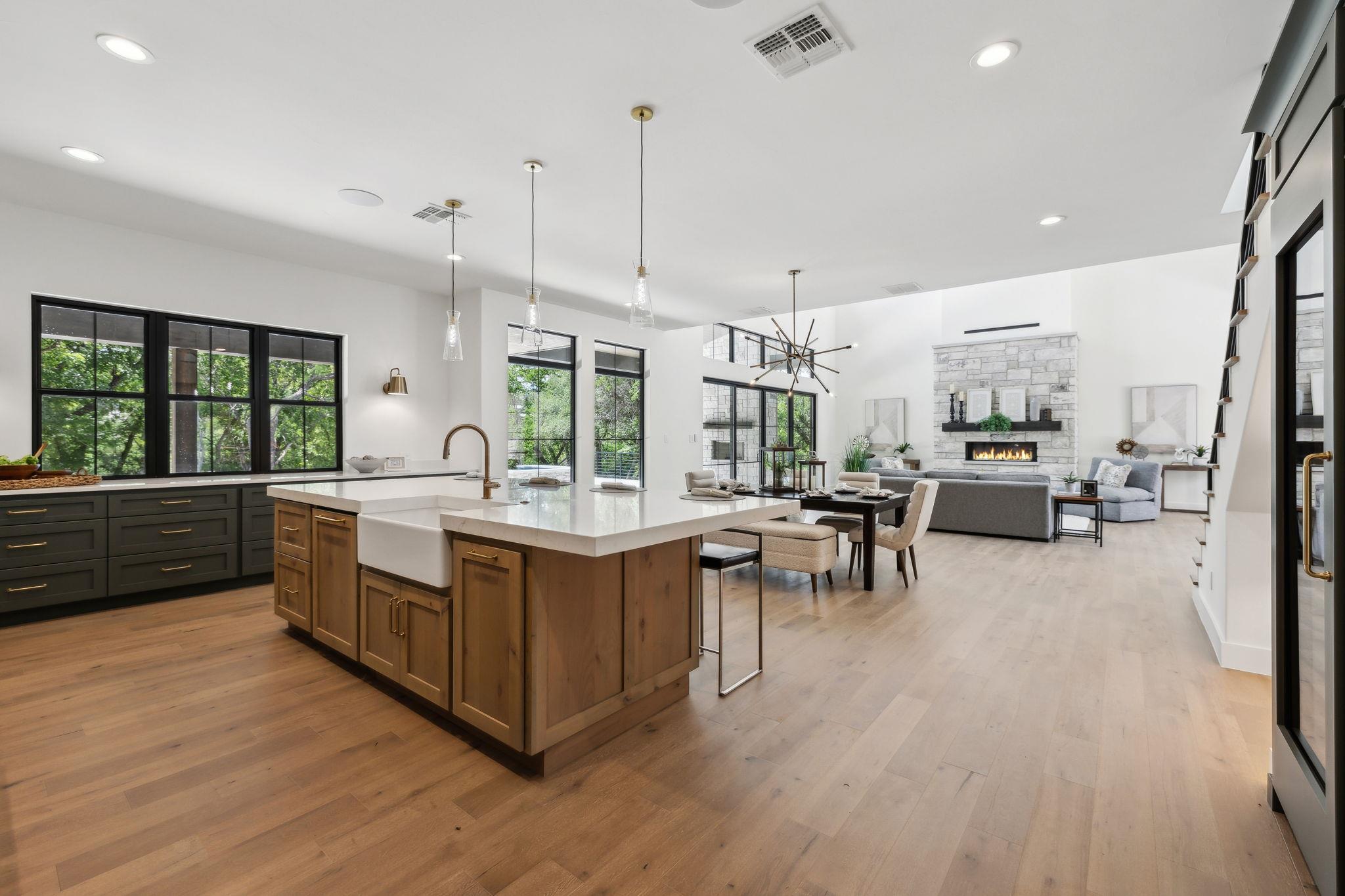 236 Riverfront Dr, New Braunfels, TX 78132