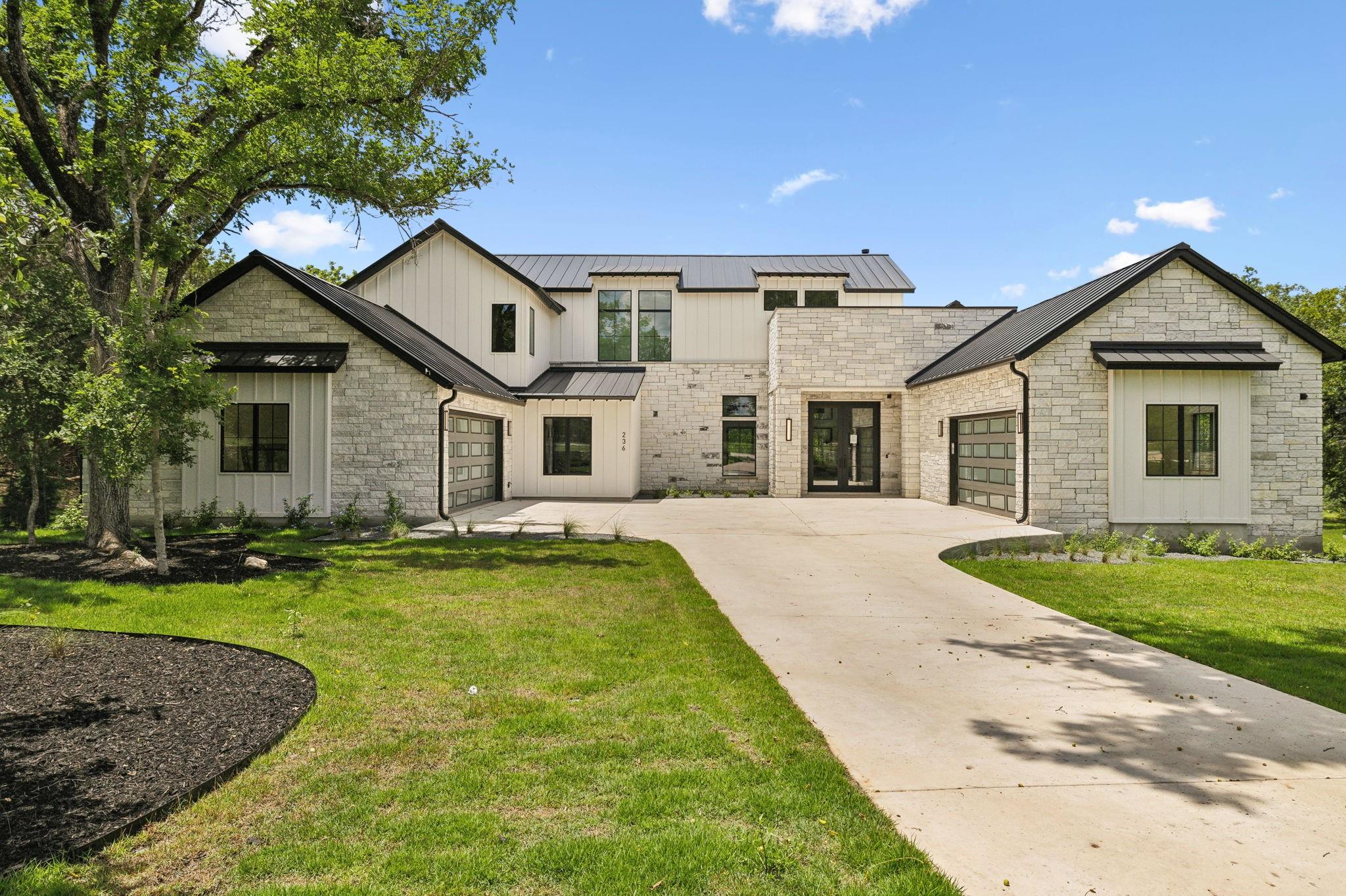 236 Riverfront Dr, New Braunfels, TX 78132