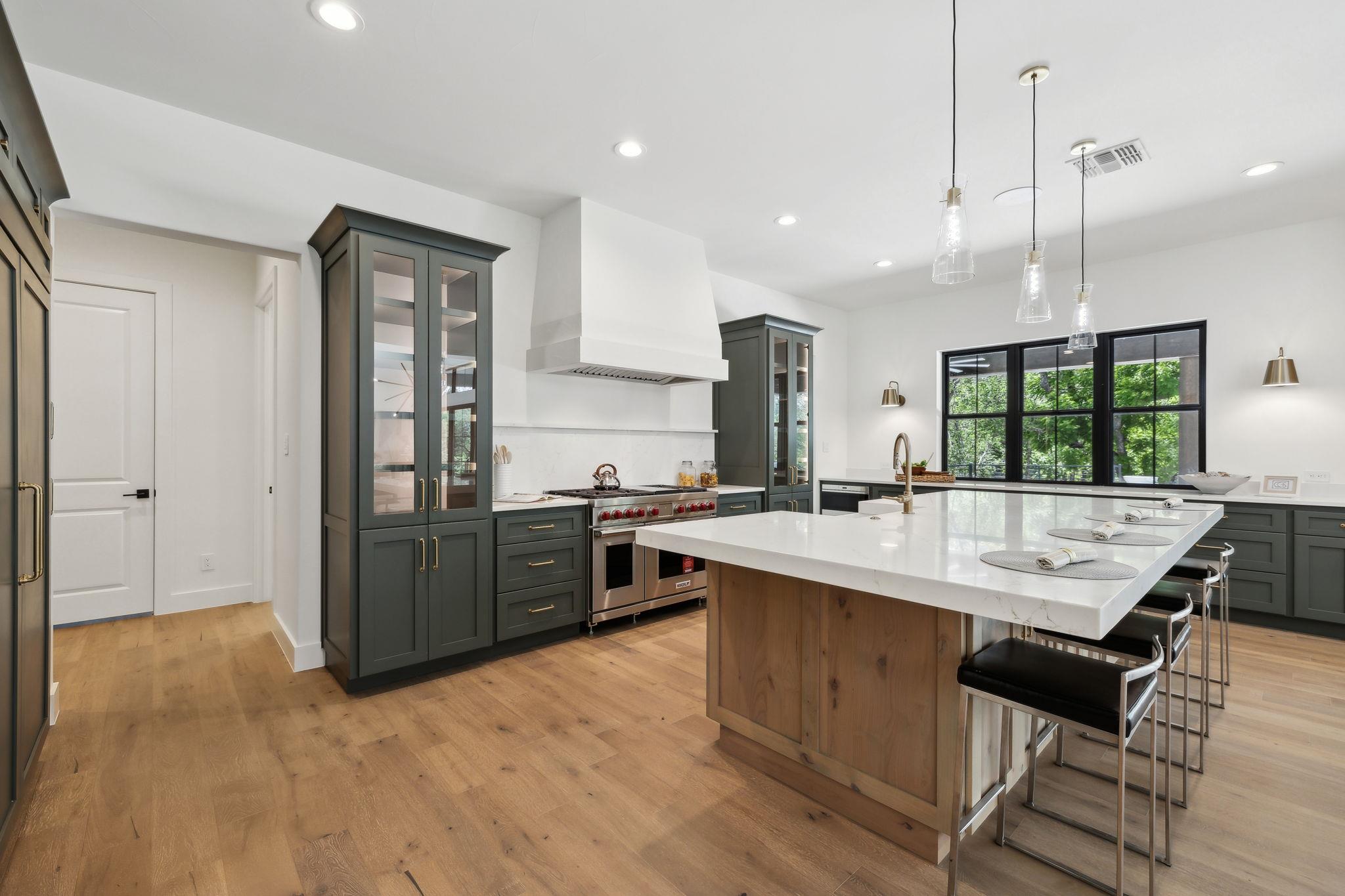 236 Riverfront Dr, New Braunfels, TX 78132