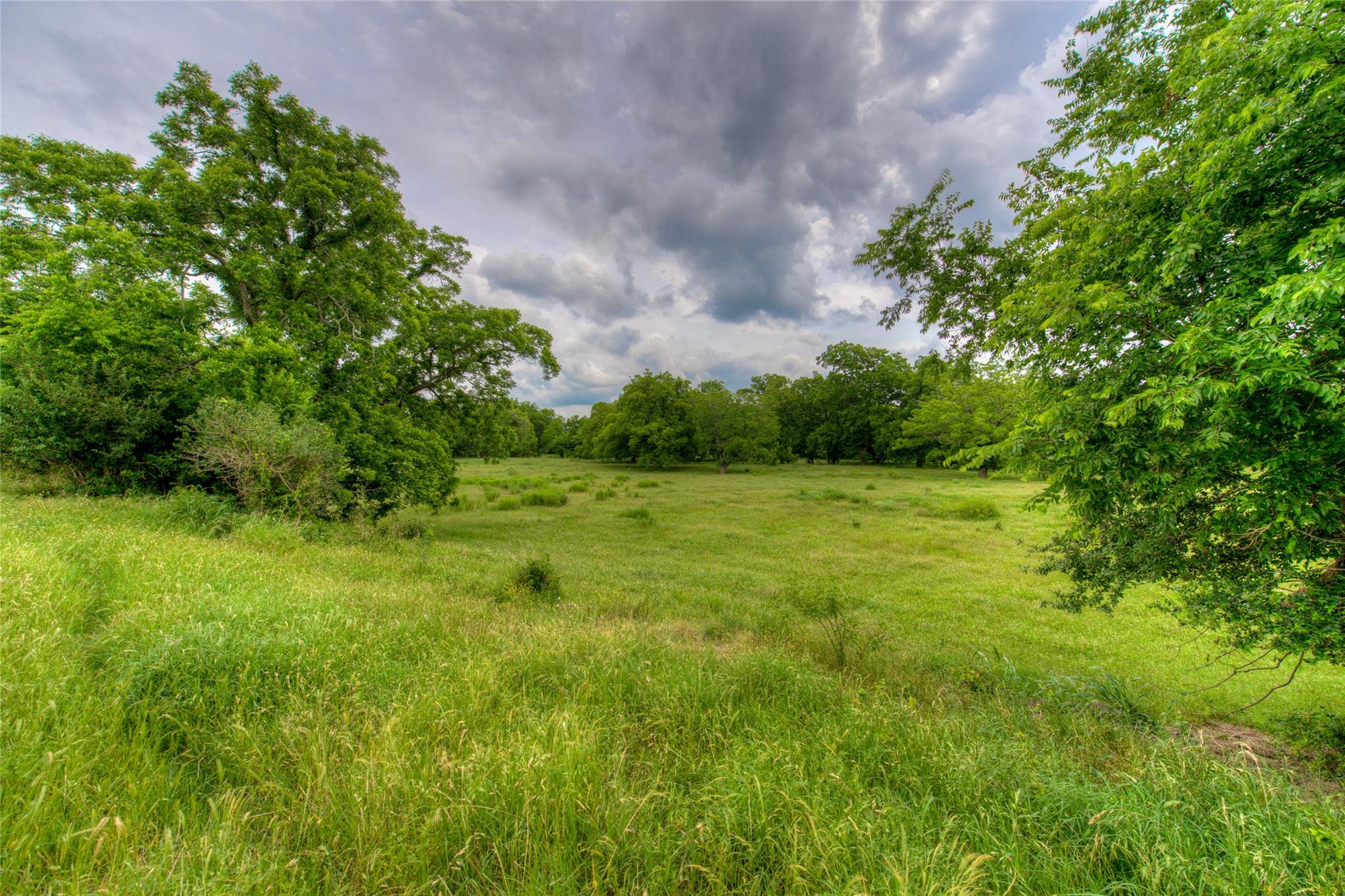 2464 County Road 249, Luling, TX 78648