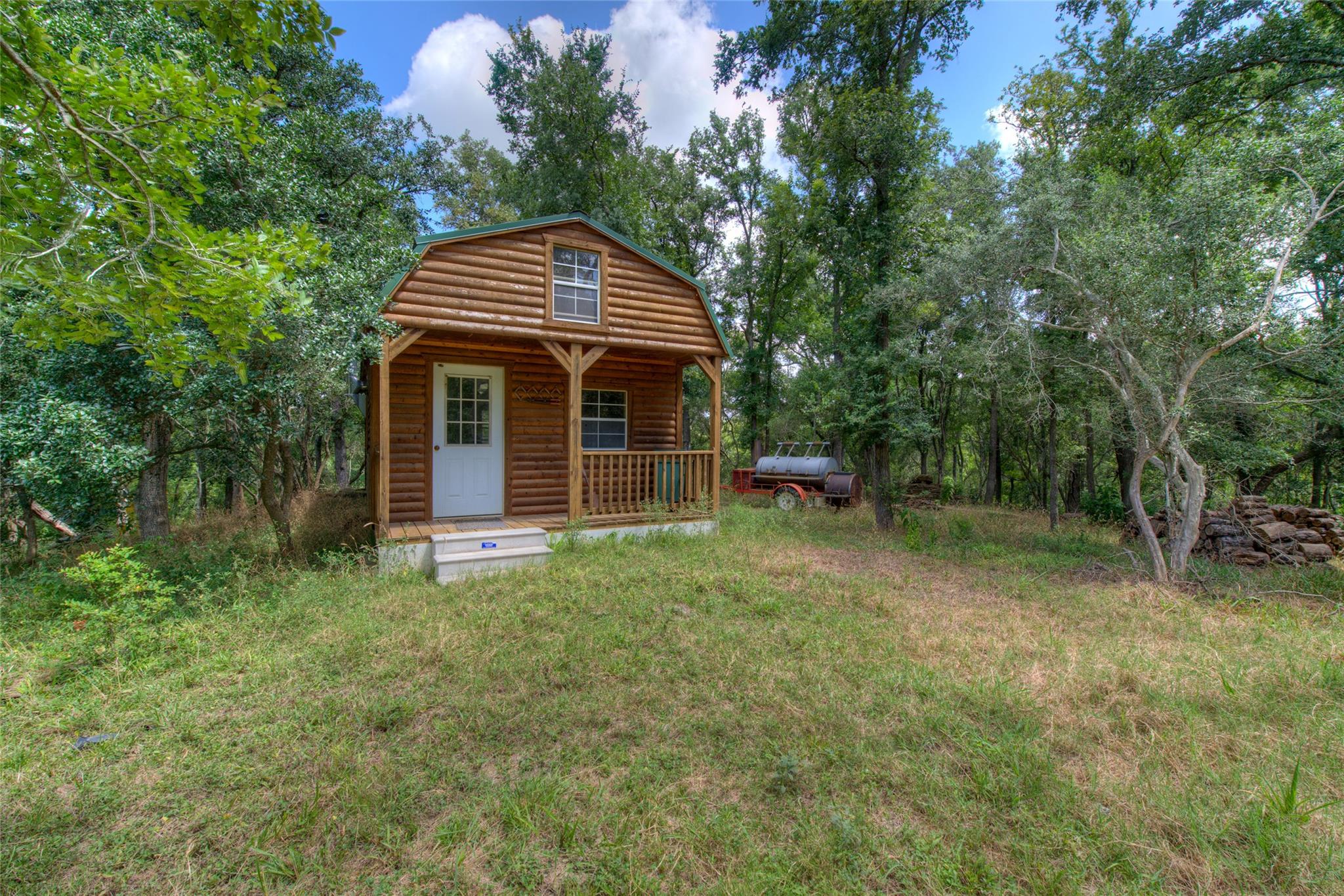 2464 County Road 249, Luling, TX 78648