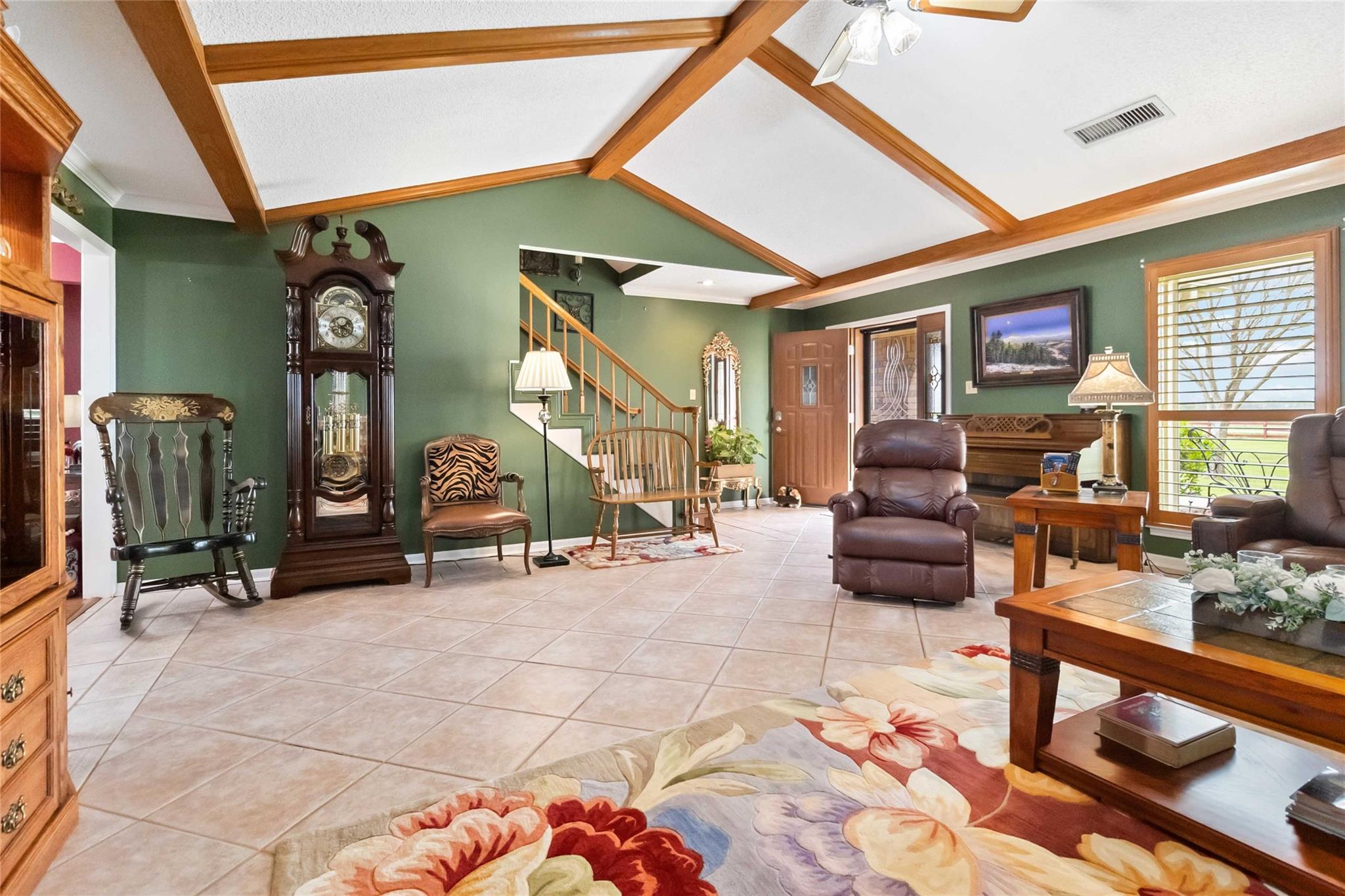 275 Saegert Rd, Paige, TX 78659