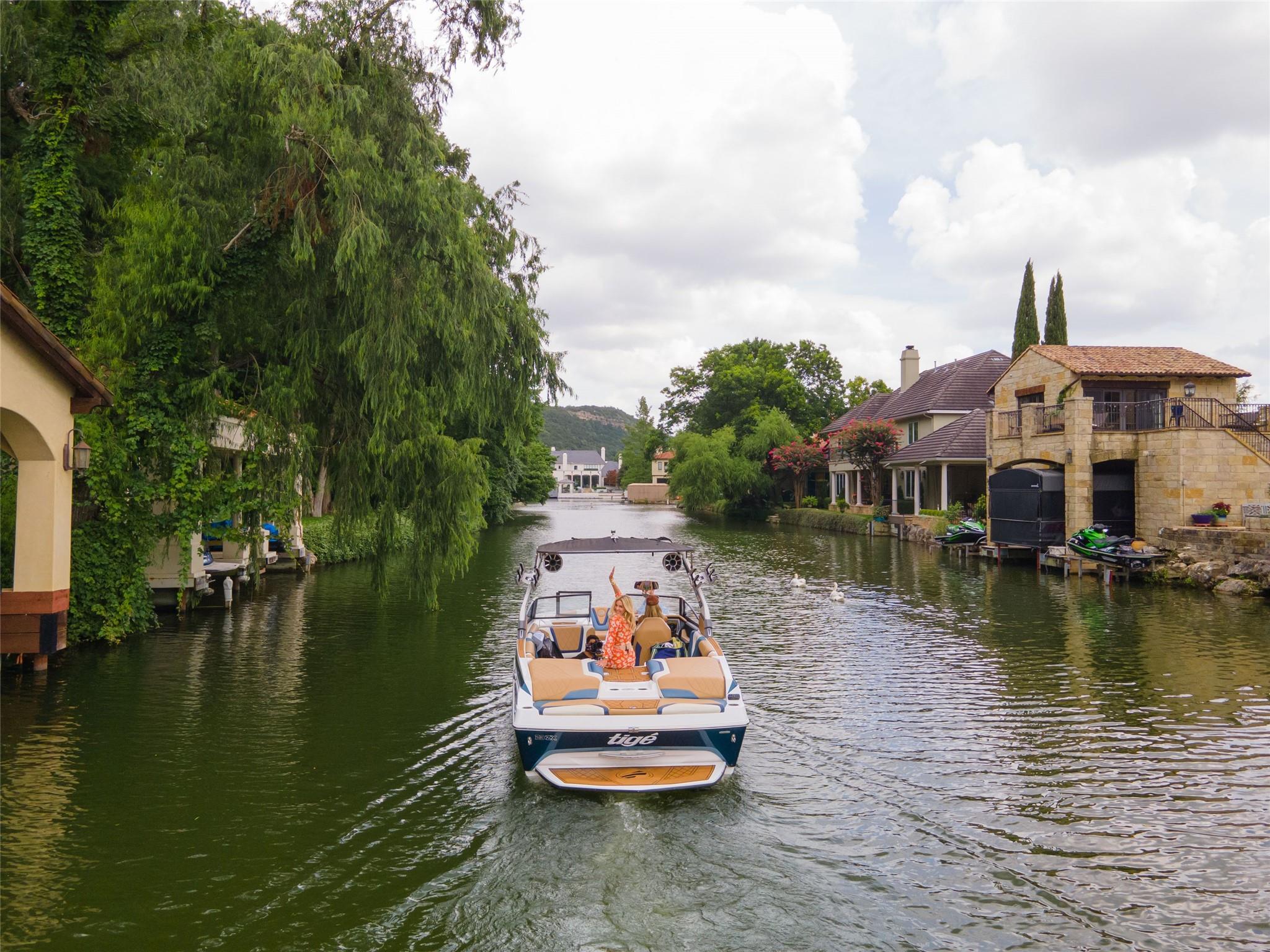 4511 ISLAND Cv, Austin, TX 78731