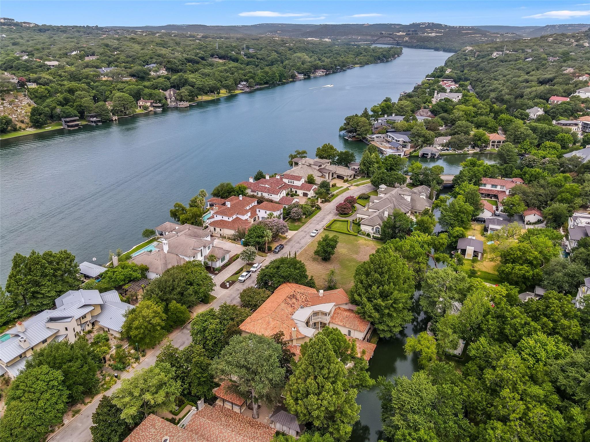 4511 ISLAND Cv, Austin, TX 78731