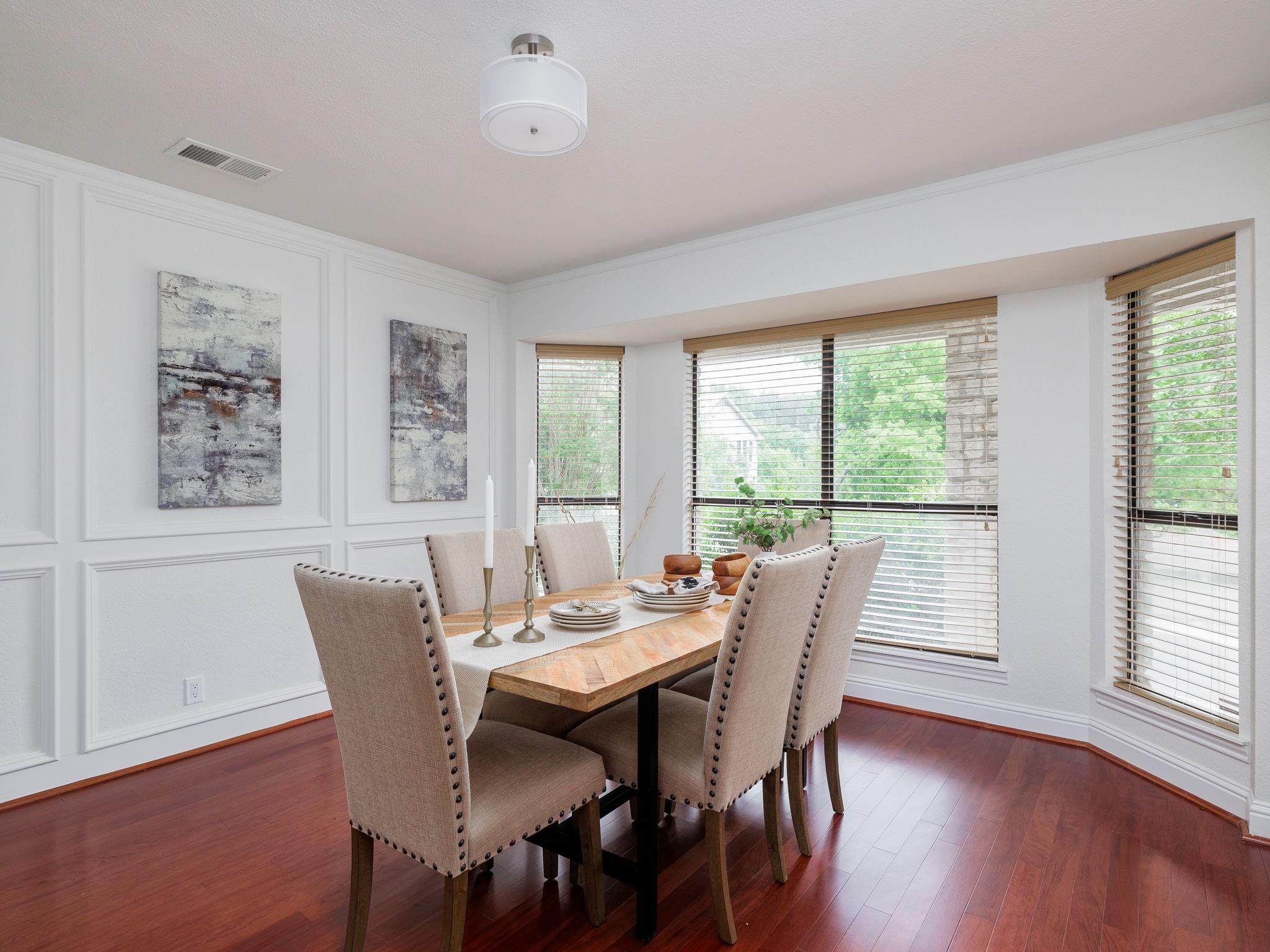 9305 Rolling Oaks Trl, Austin, TX 78750