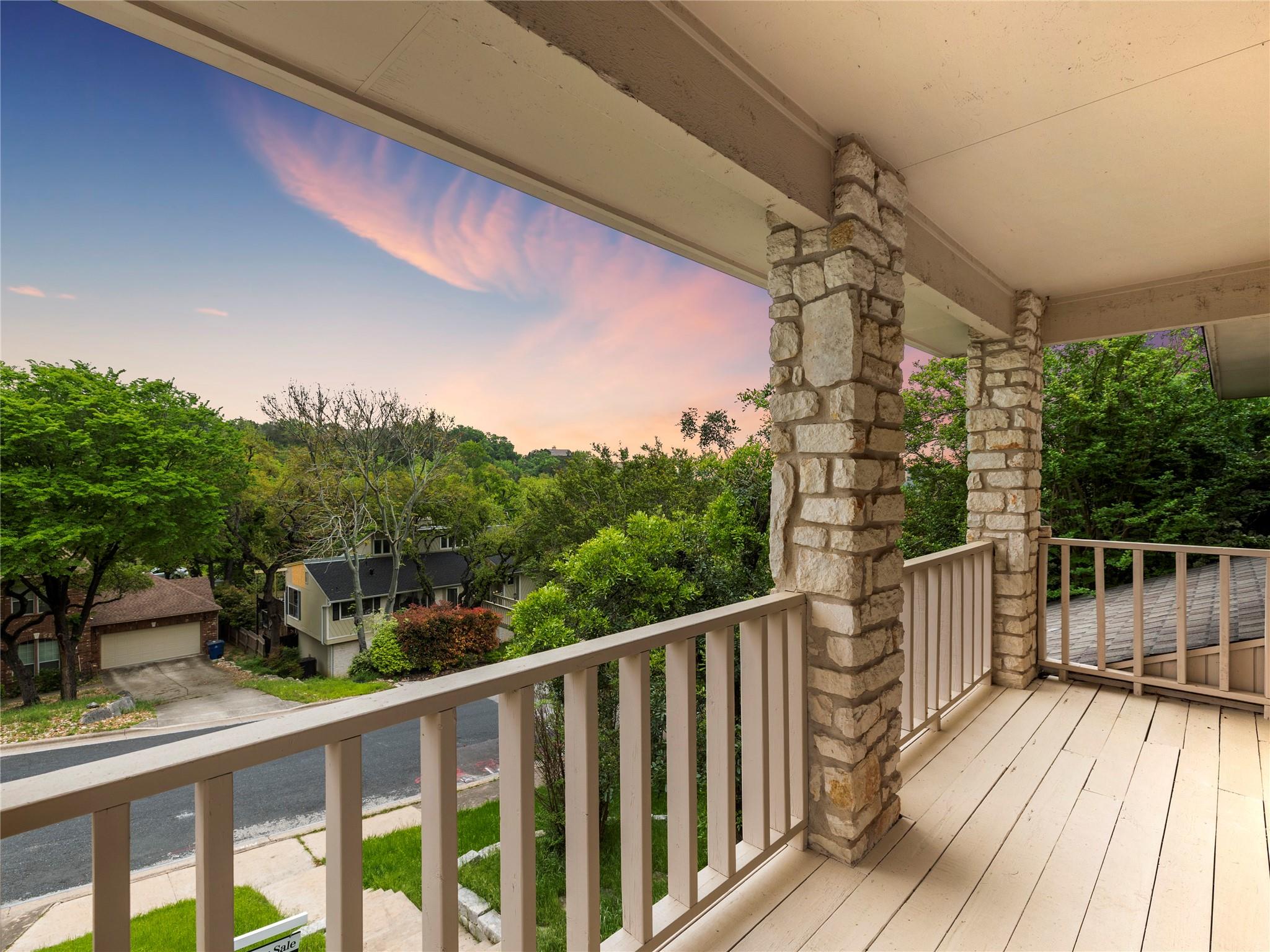 9305 Rolling Oaks Trl, Austin, TX 78750