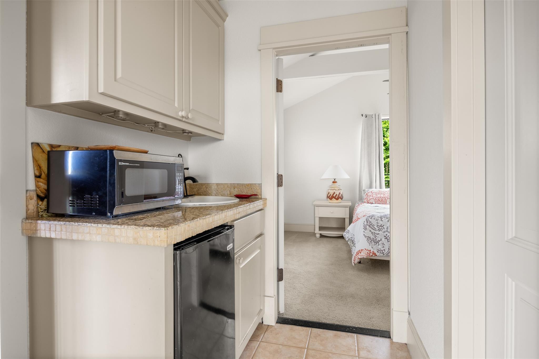 101 Sunrise Dr, Wimberley, TX 78676