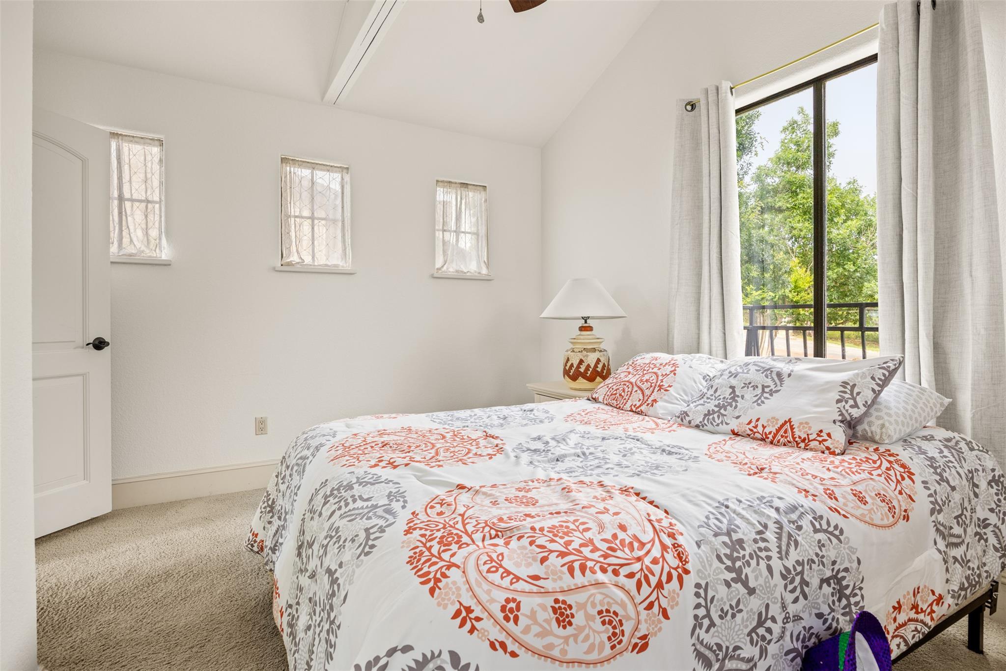 101 Sunrise Dr, Wimberley, TX 78676