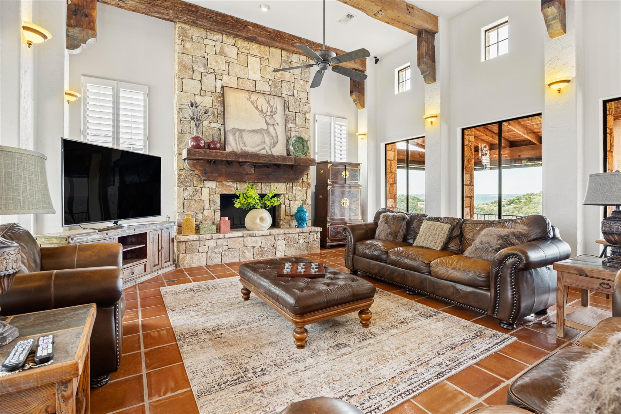 101 Sunrise Dr, Wimberley, TX 78676