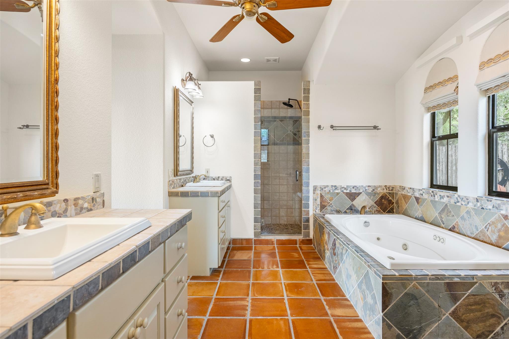 101 Sunrise Dr, Wimberley, TX 78676