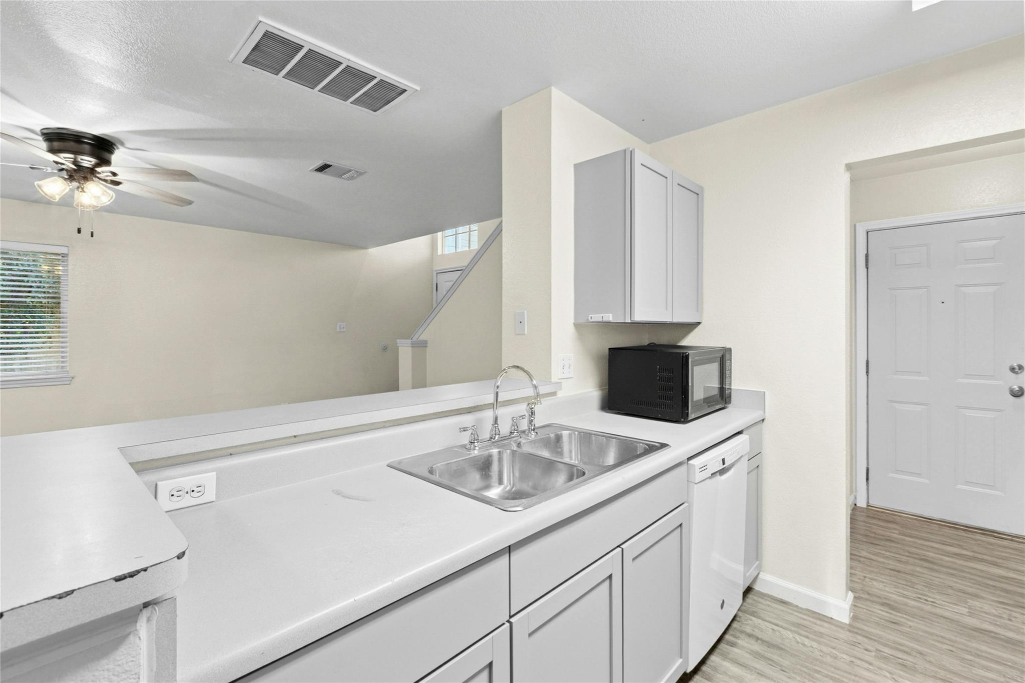 806/808 Sagewood Trl, San Marcos, TX 78666