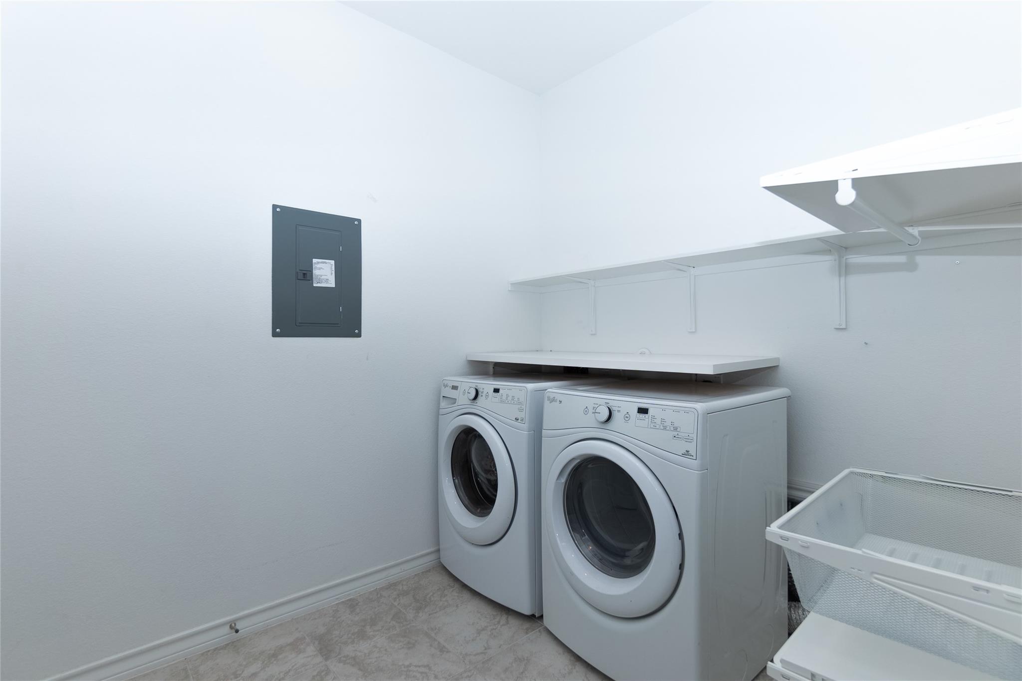 109 Stinchcomb Rd, Hutto, TX 78634
