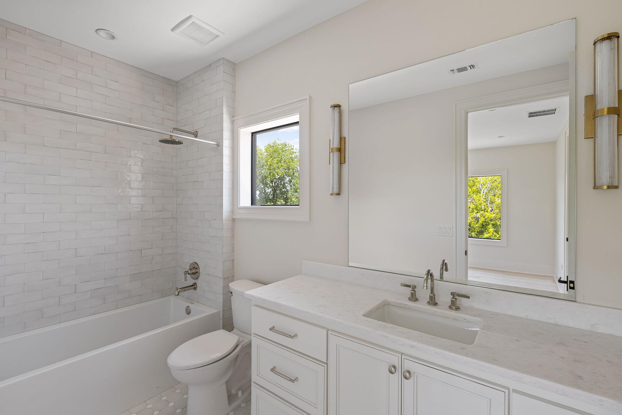 3306 Larry Ln # A, Austin, TX 78722