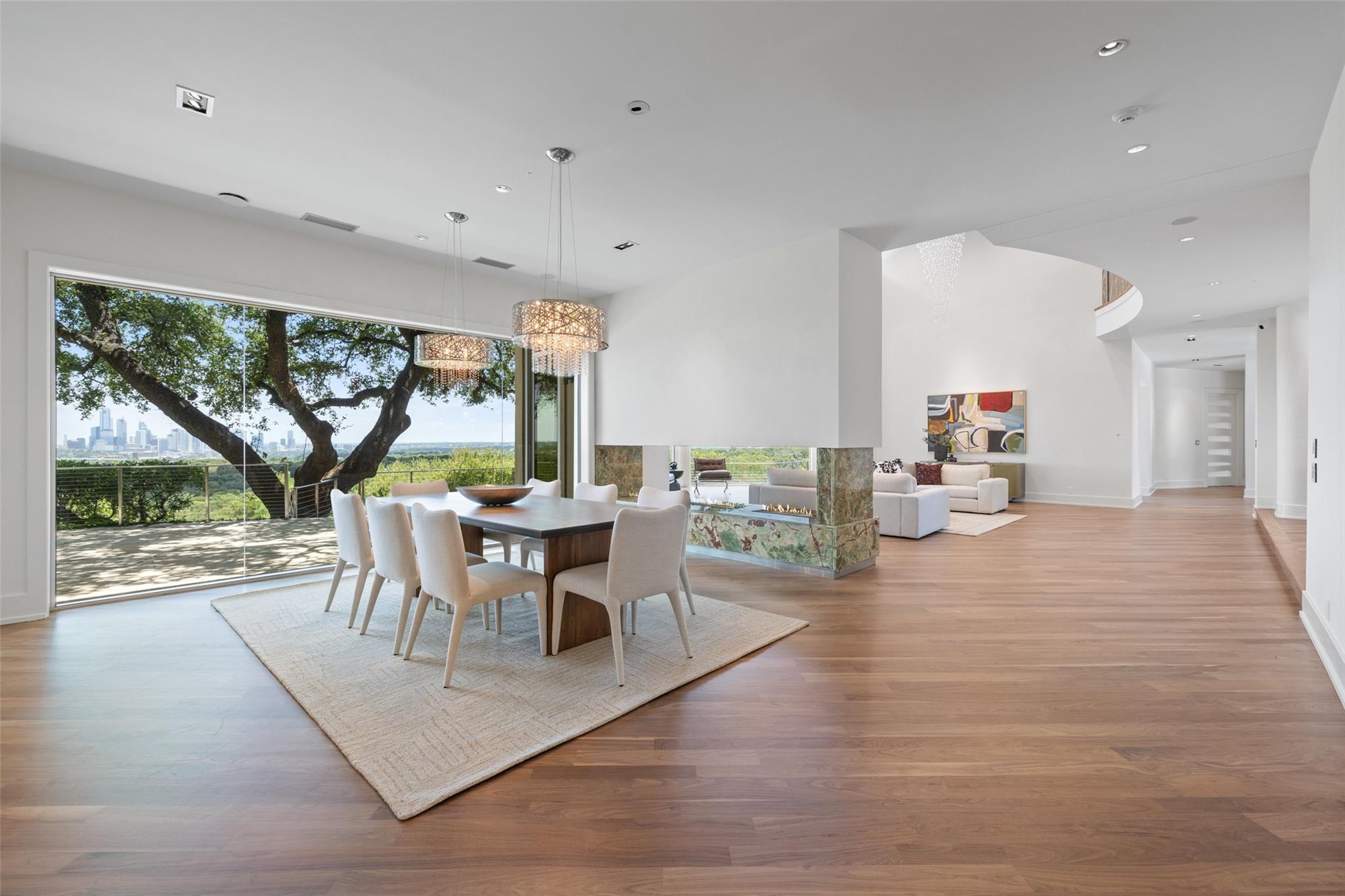 706 Las Lomas Dr, West Lake Hills, TX 78746