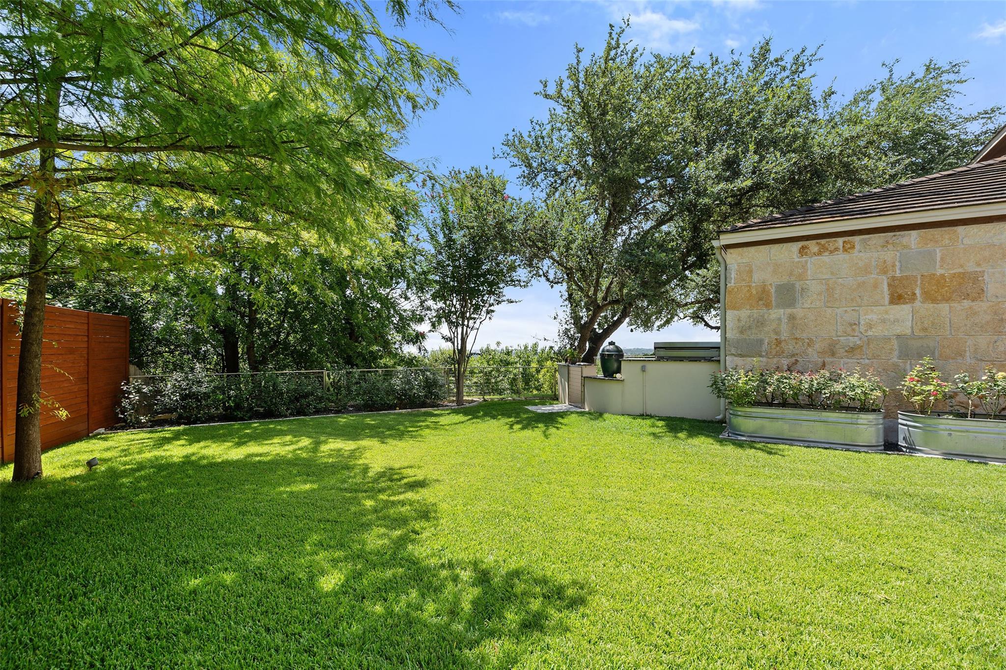 706 Las Lomas Dr, West Lake Hills, TX 78746