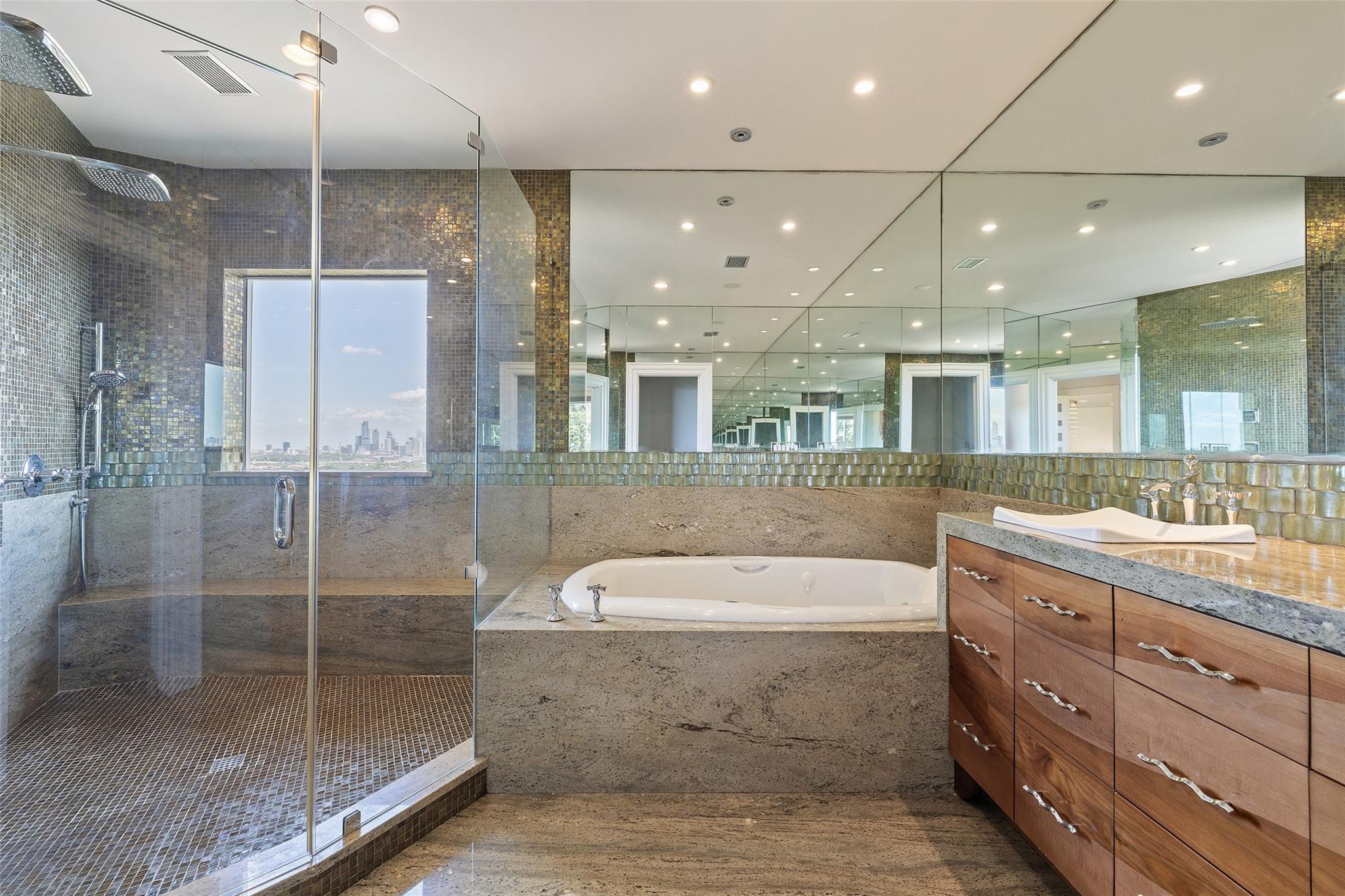 706 Las Lomas Dr, West Lake Hills, TX 78746