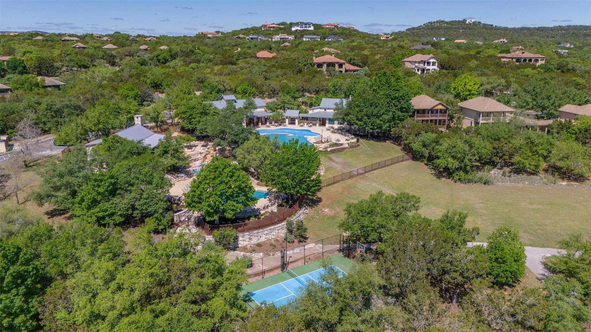 17800 Edgewood Way # 202, Jonestown, TX 78645