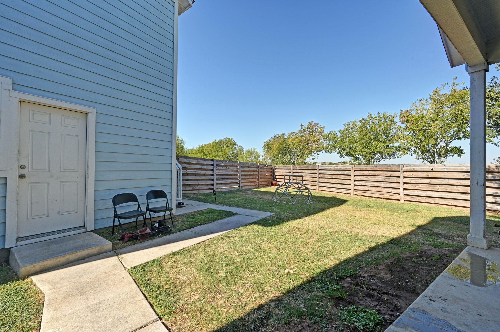 1629 Arbor Knot Dr, Kyle, TX 78640