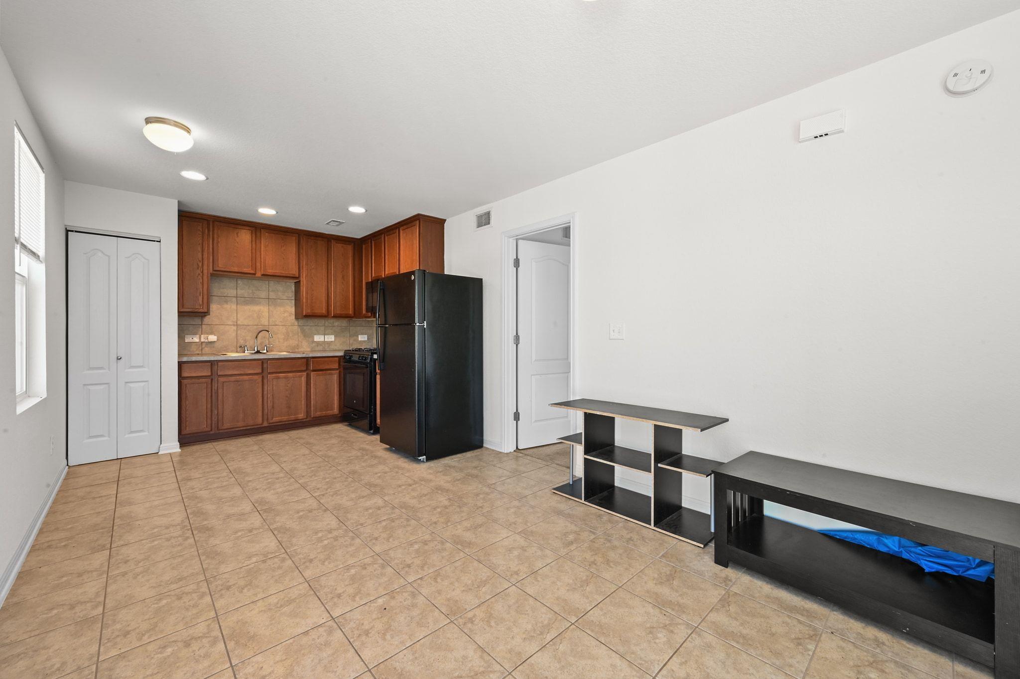 1629 Arbor Knot Dr, Kyle, TX 78640