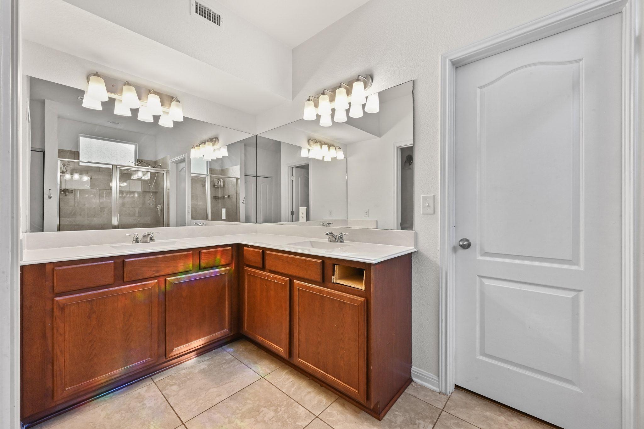 1629 Arbor Knot Dr, Kyle, TX 78640