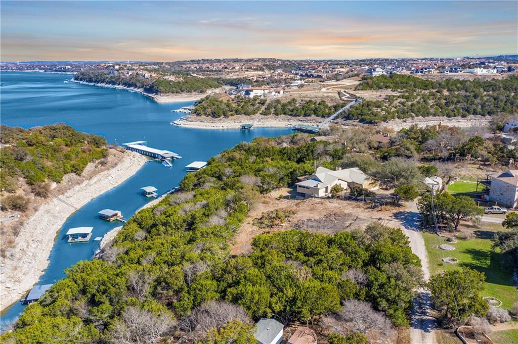 19418 FISHER Ln, Spicewood, TX 78669