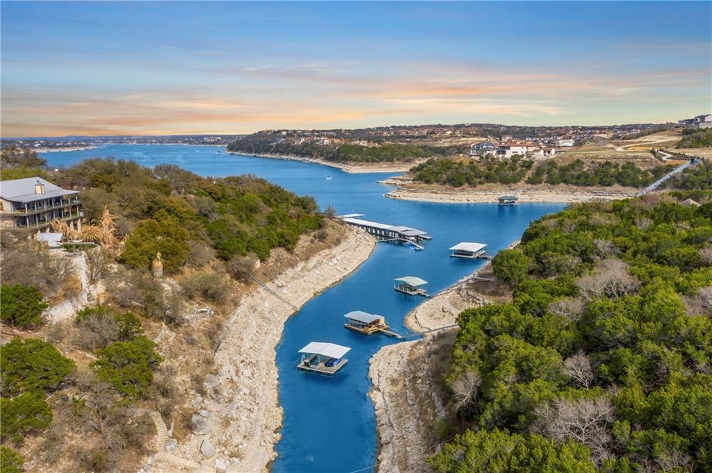 19418 FISHER Ln, Spicewood, TX 78669