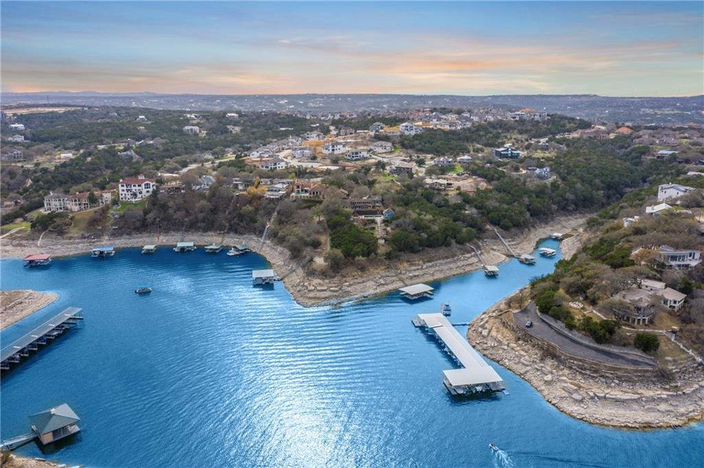 19418 FISHER Ln, Spicewood, TX 78669