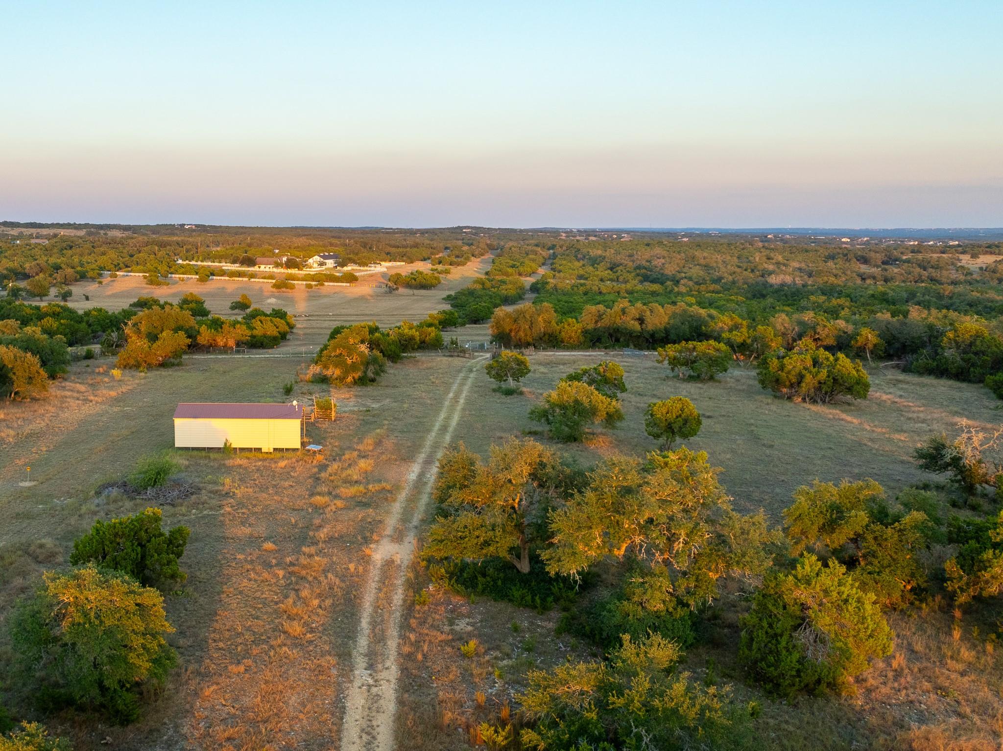 3230 W Fitzhugh Rd, Dripping Springs, TX 78620