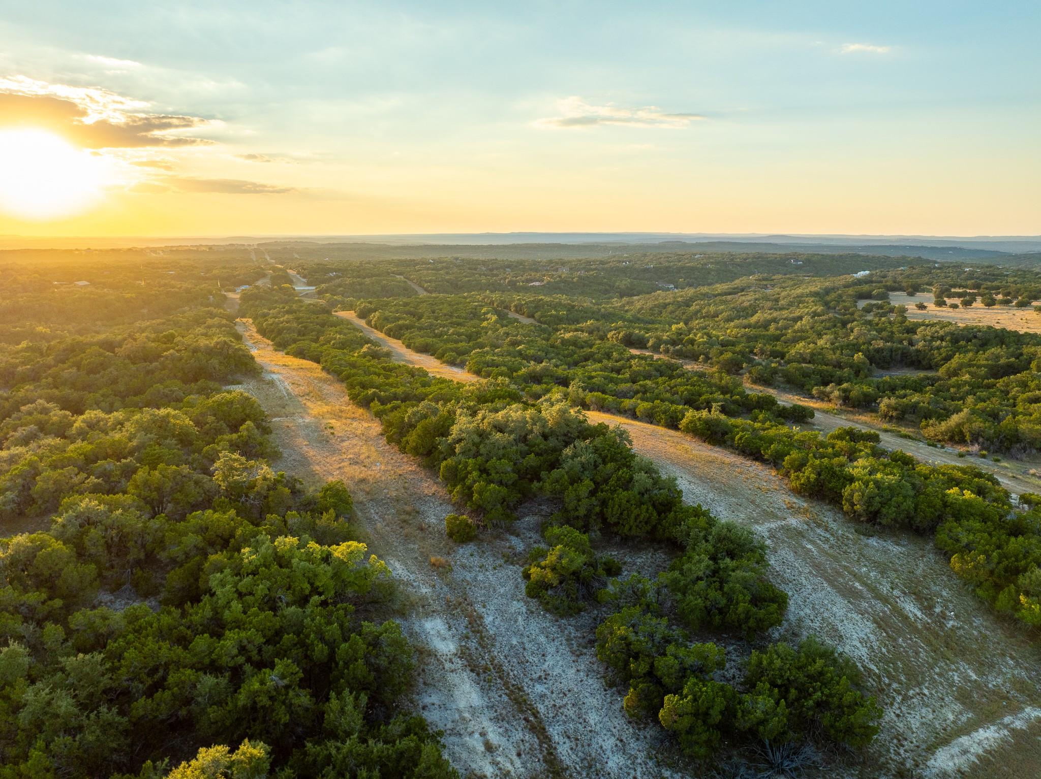 3230 W Fitzhugh Rd, Dripping Springs, TX 78620