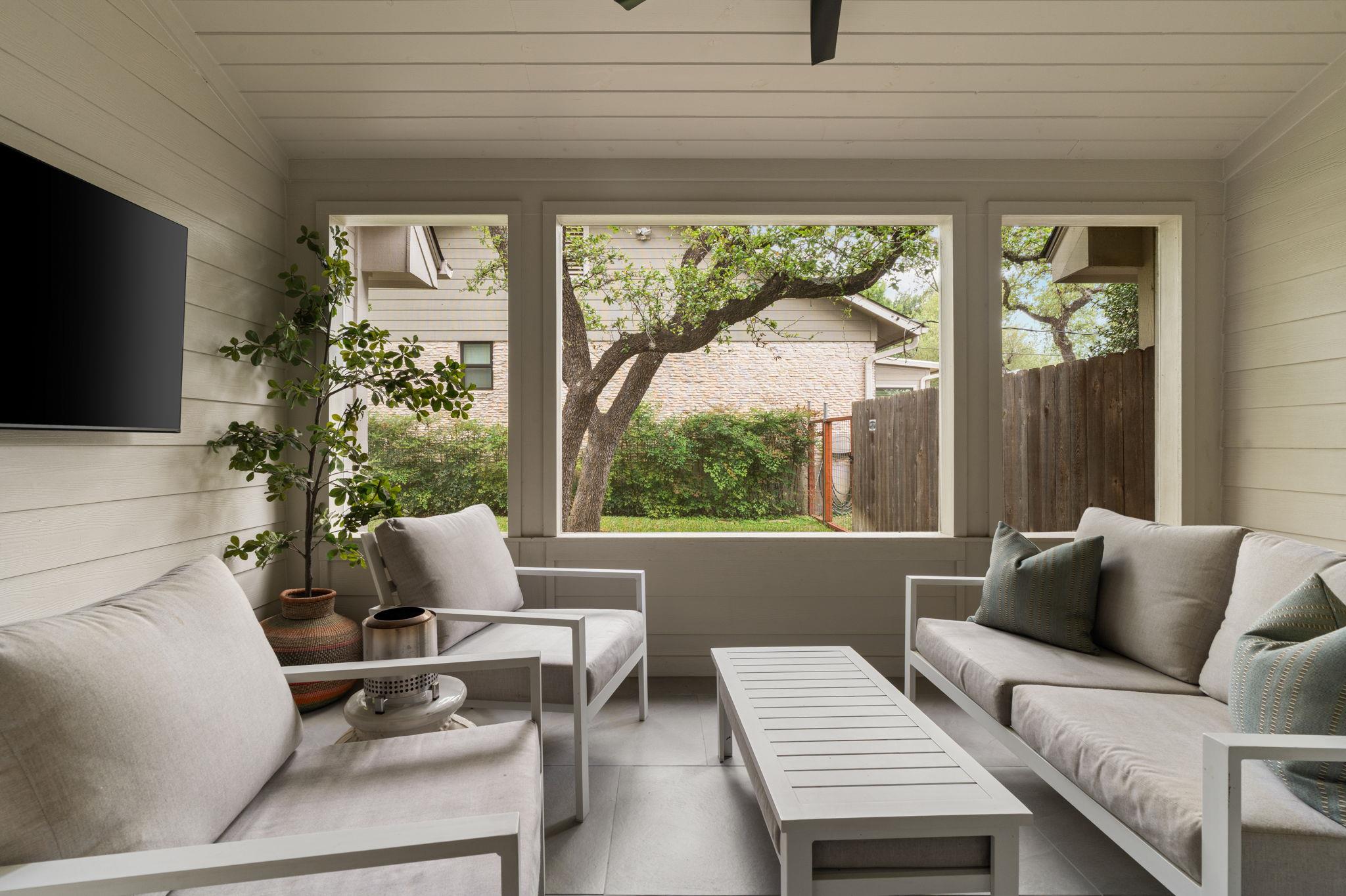 6529 Heron Dr, Austin, TX 78759