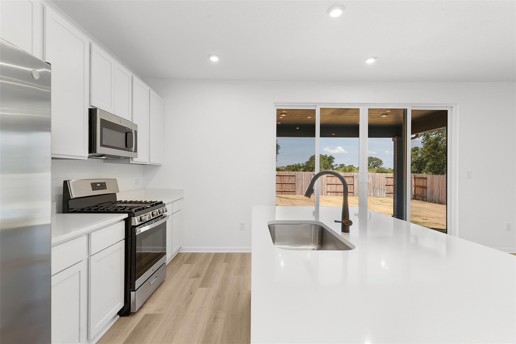 236 Torchwood Dr, Marble Falls, TX 78654