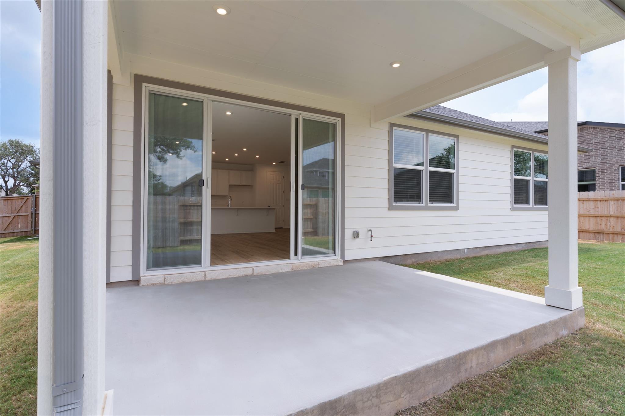 236 Firethorn Rd, Marble Falls, TX 78654