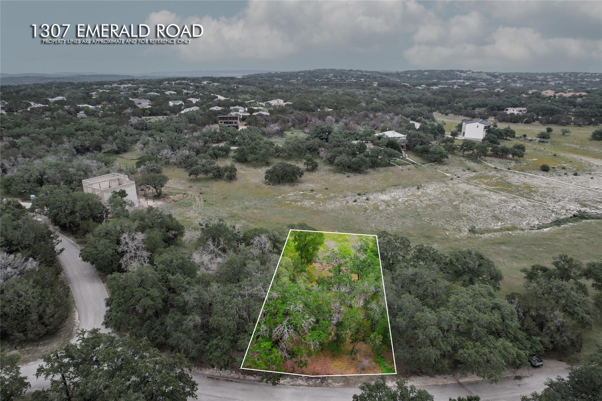 1307 Emerald Rd, Lago Vista, TX 78645