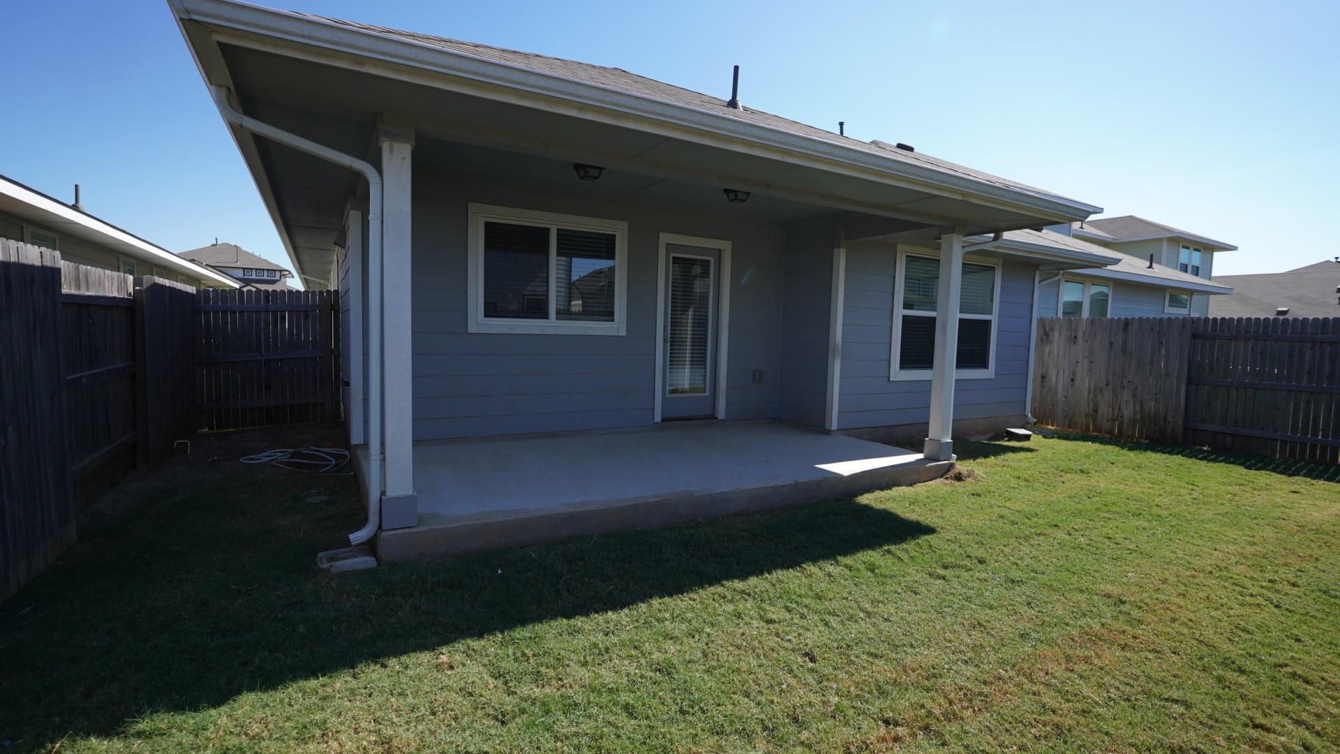 251 Tempest Trl, Maxwell, TX 78656