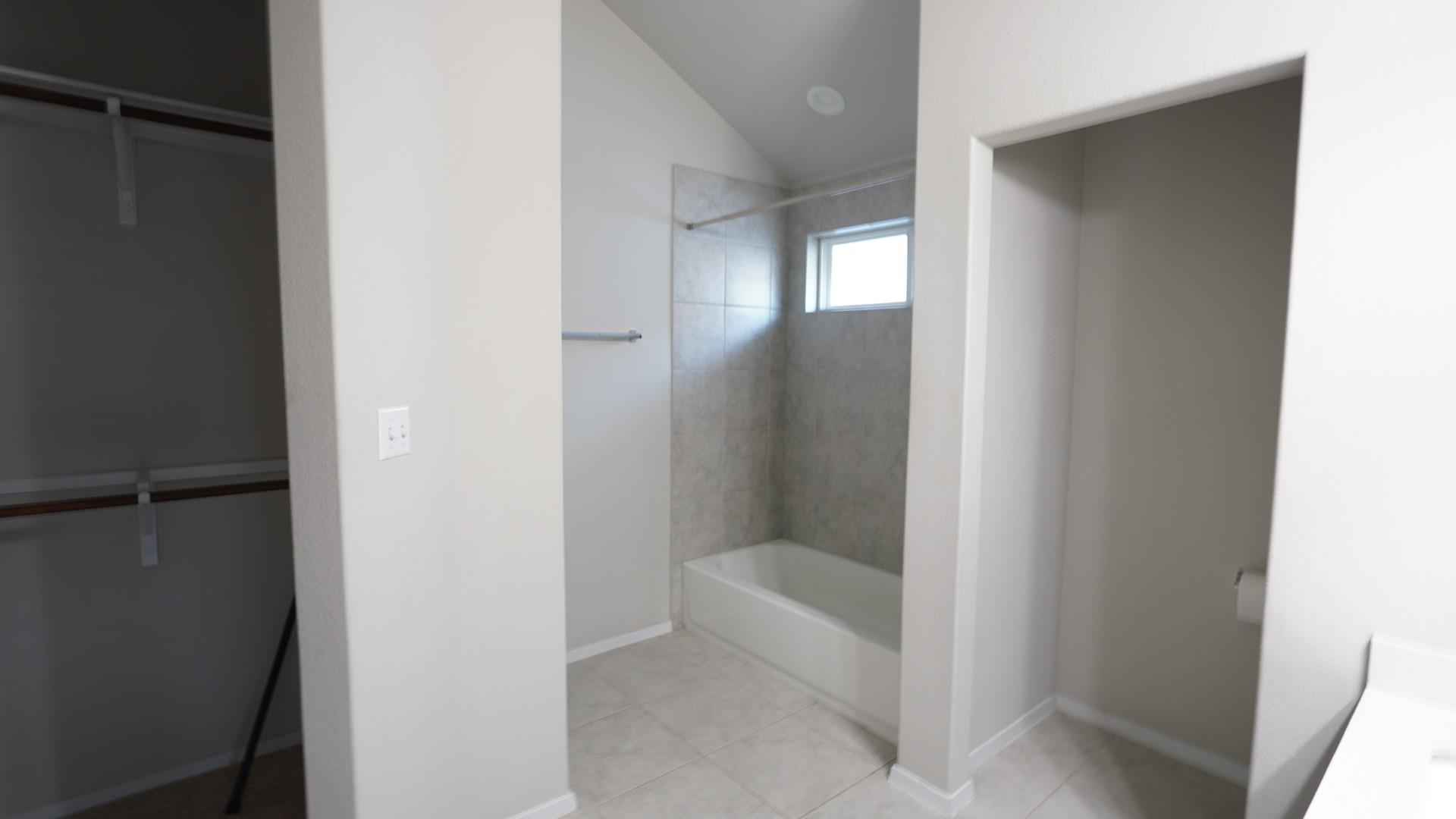 251 Tempest Trl, Maxwell, TX 78656