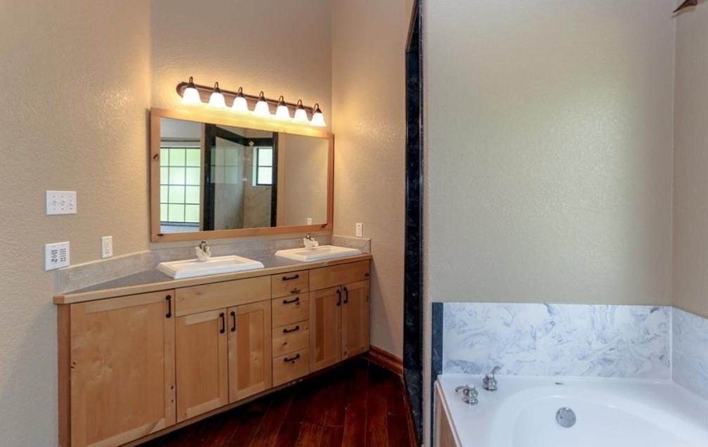 9776 Arroyo Dr, Belton, TX 76513