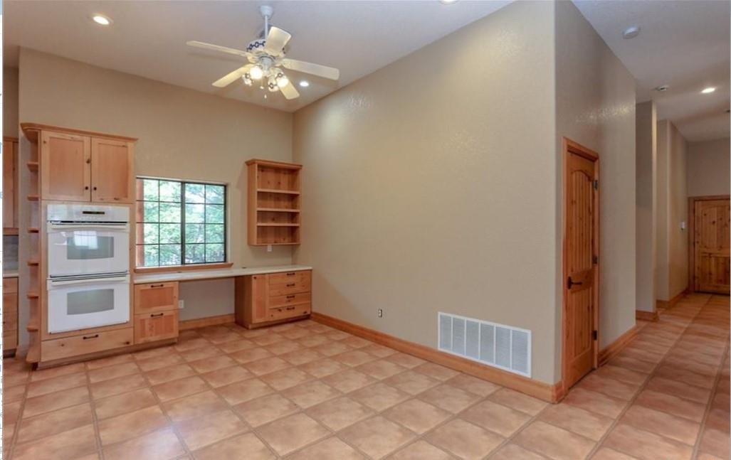 9776 Arroyo Dr, Belton, TX 76513