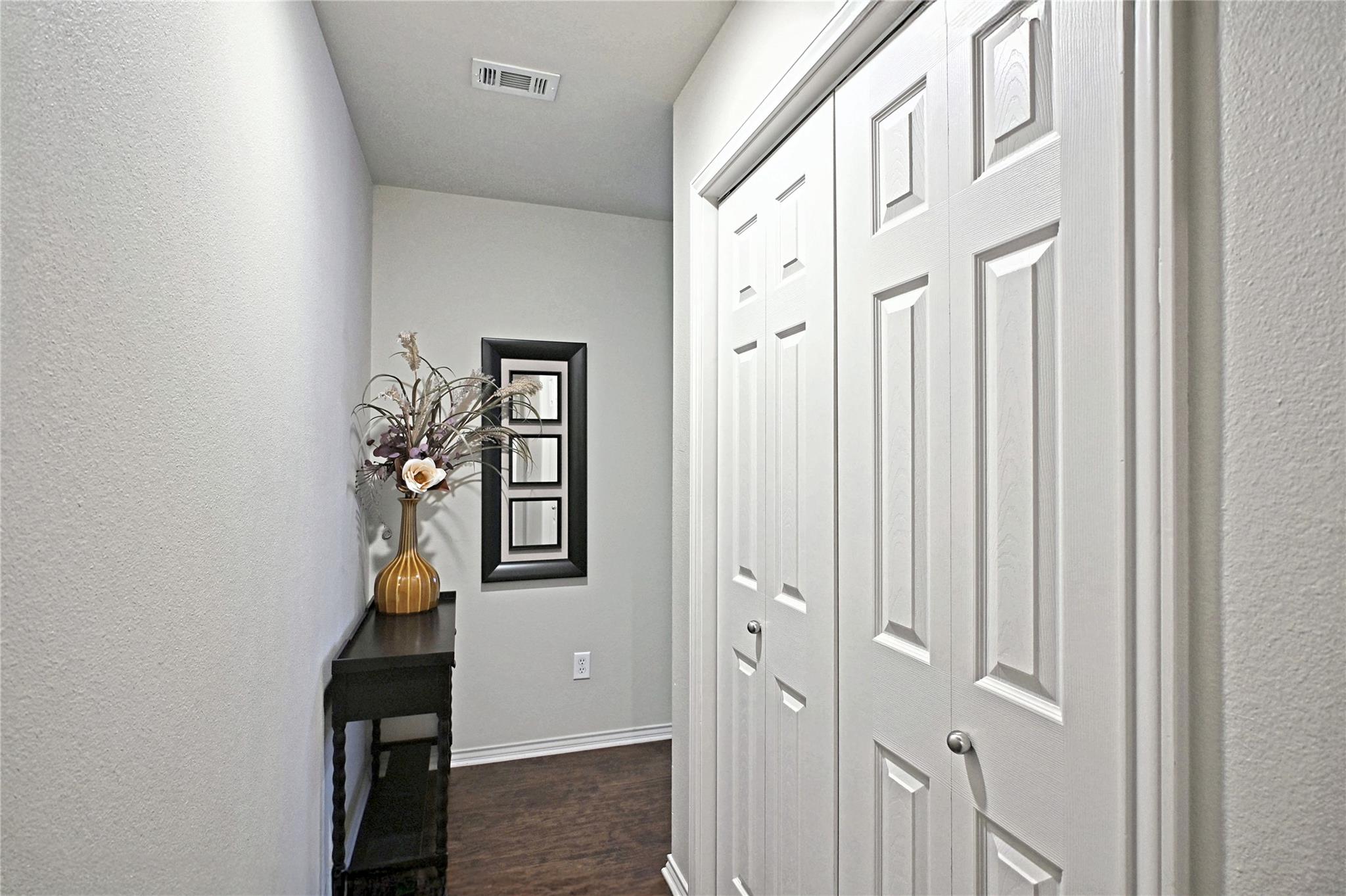 730 E Mather St # J-301, New Braunfels, TX 78130