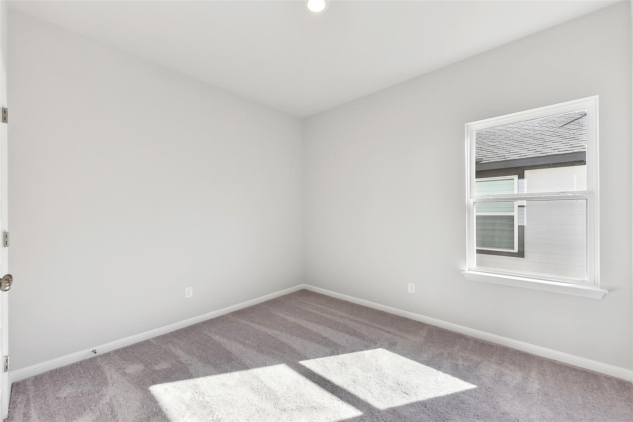 249 Alcatraz Loop, Jarrell, TX 76537