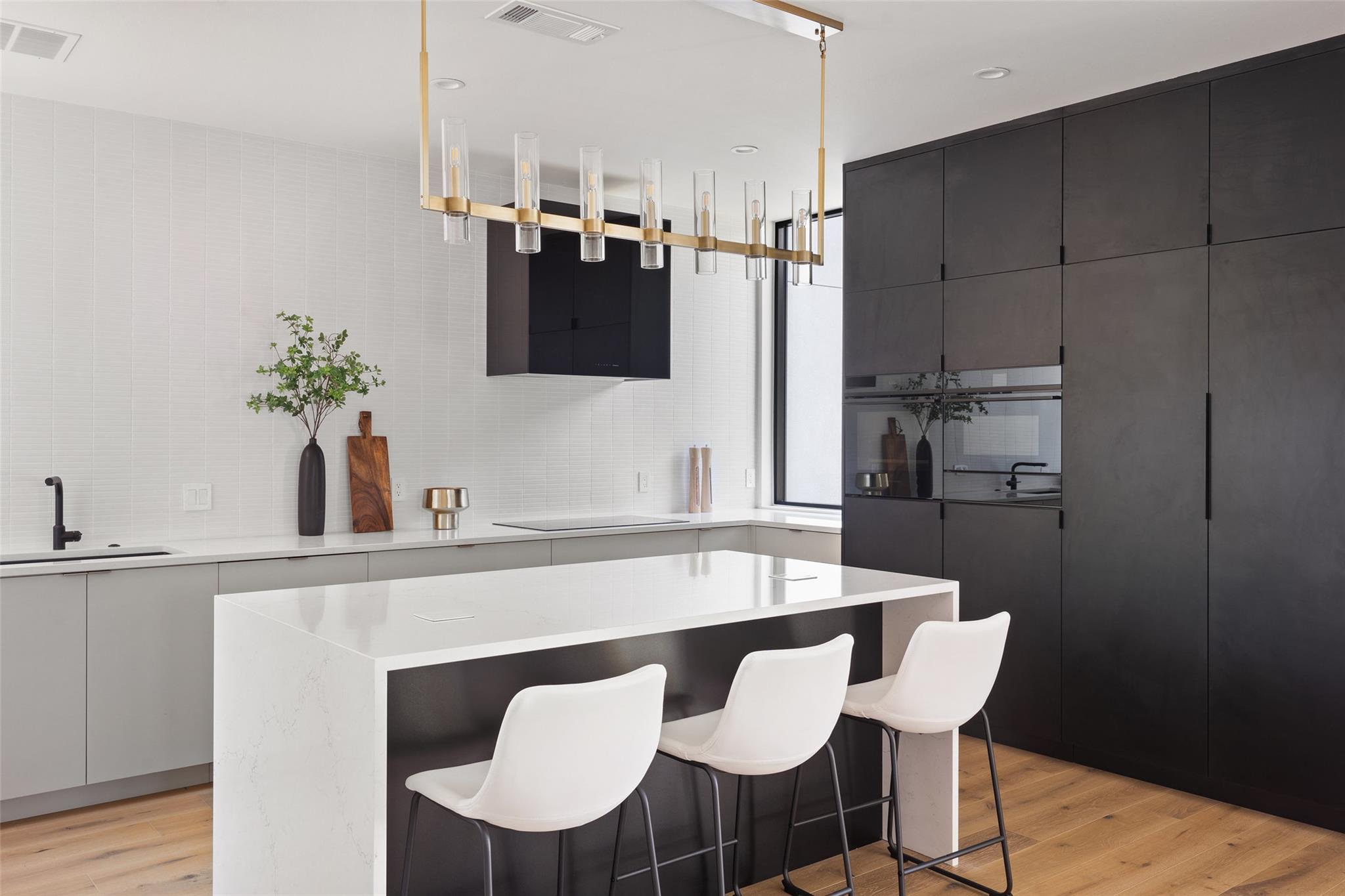 1203 Richcreek Rd, Austin, TX 78757