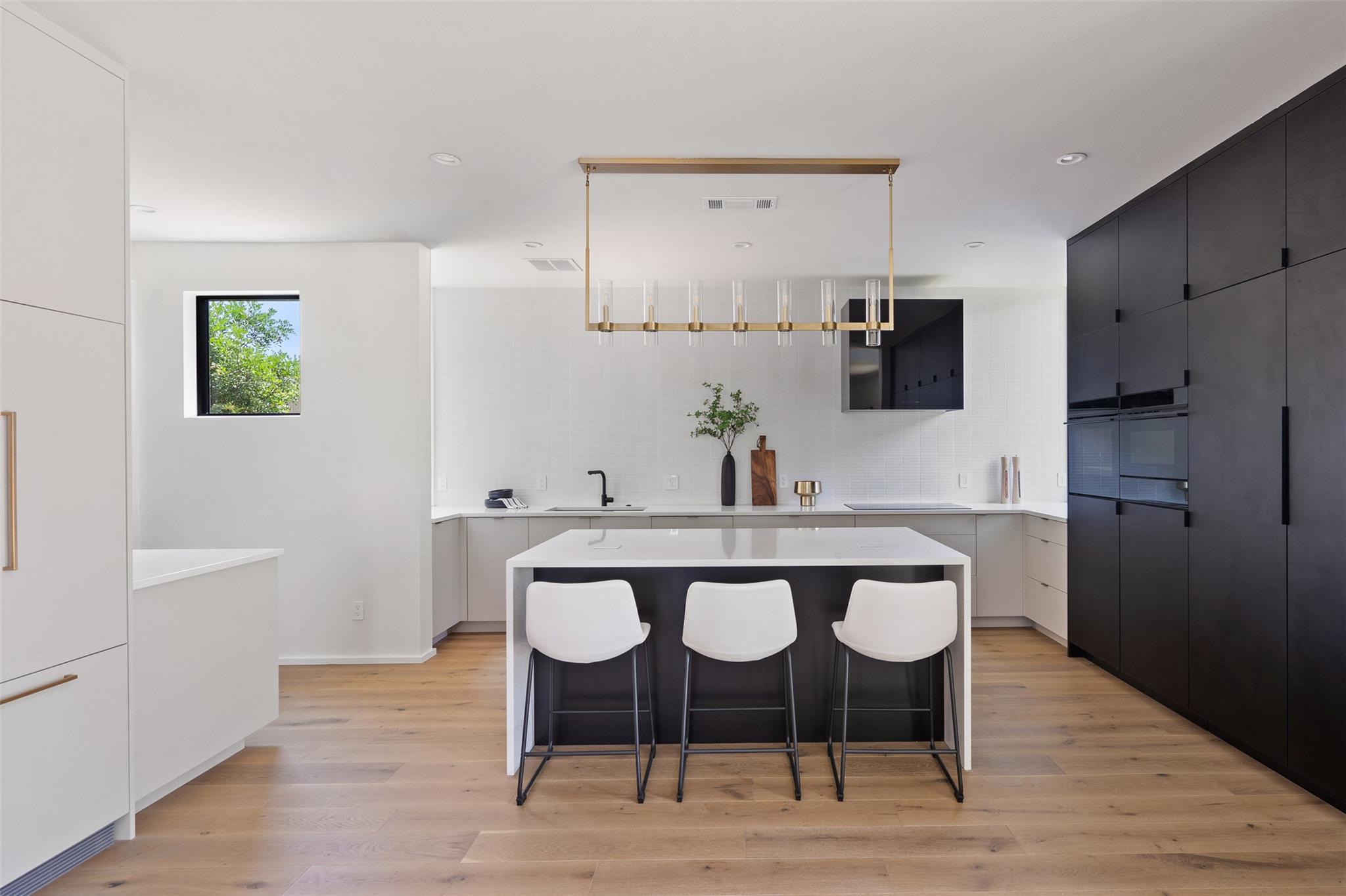 1203 Richcreek Rd, Austin, TX 78757