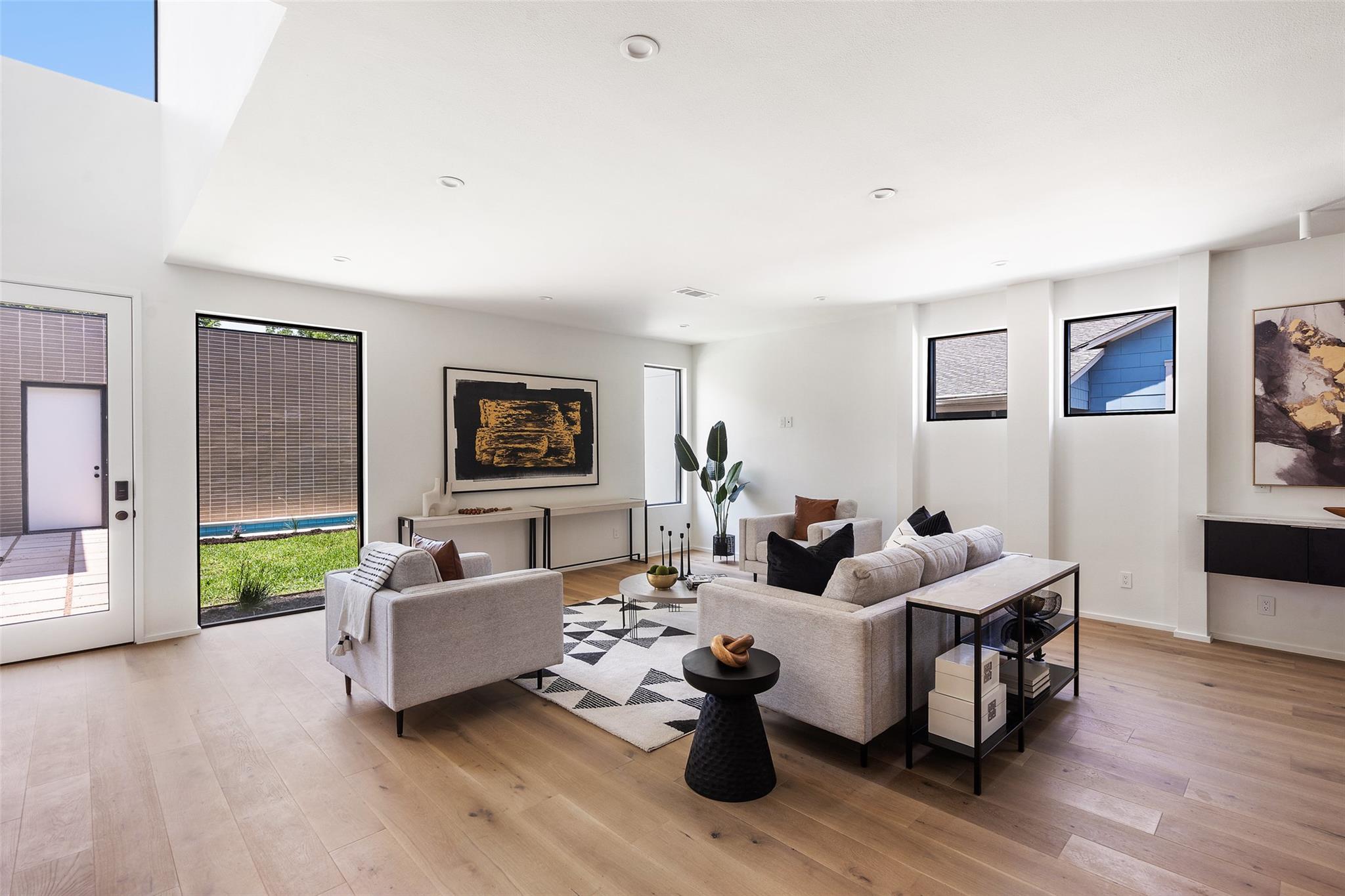 1203 Richcreek Rd, Austin, TX 78757