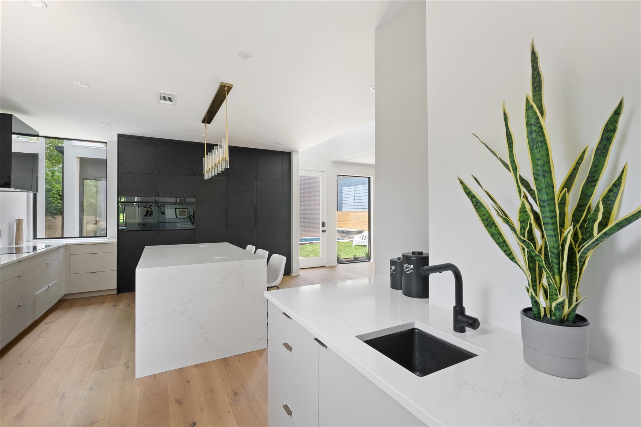 1203 Richcreek Rd, Austin, TX 78757