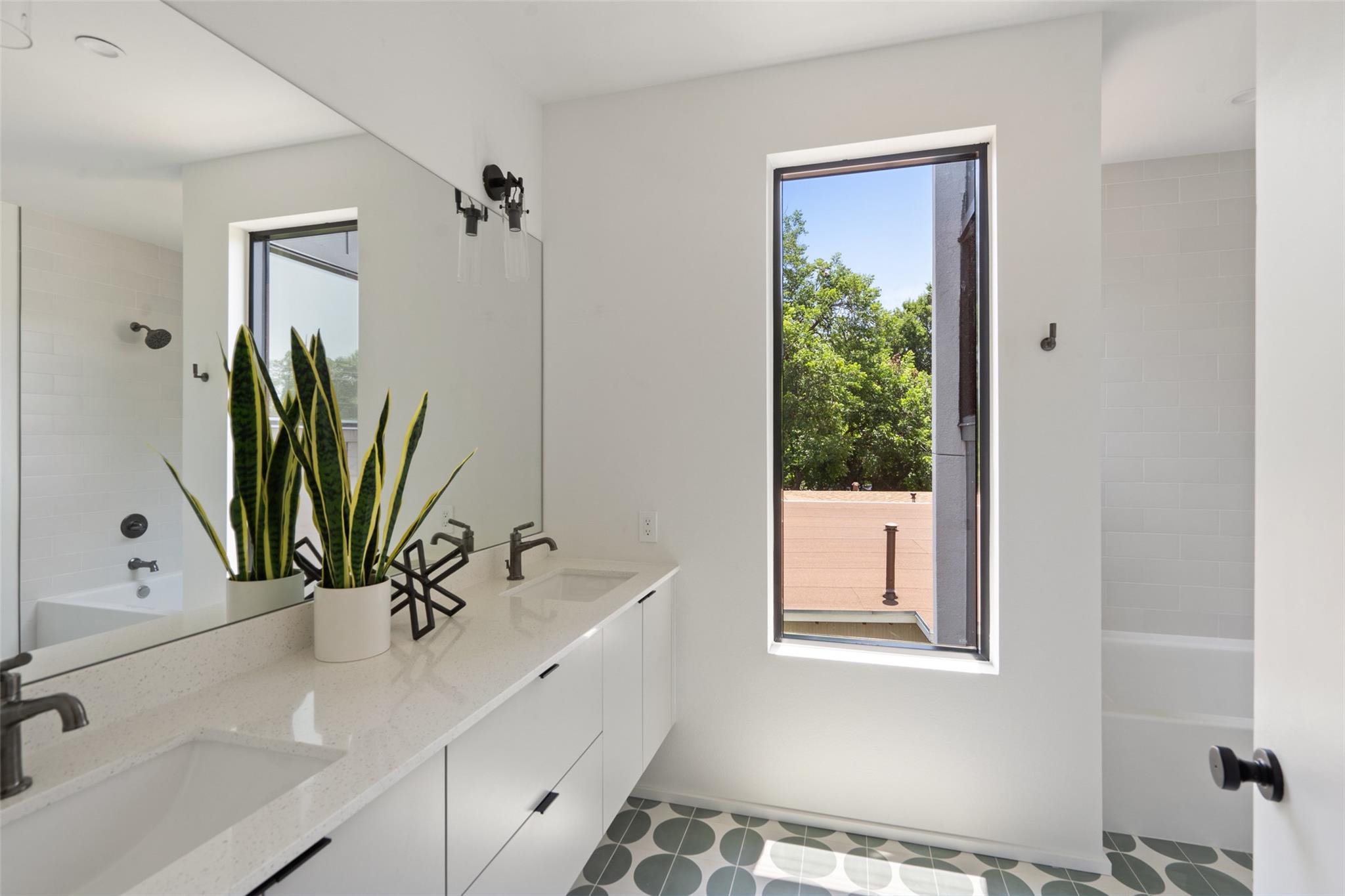 1203 Richcreek Rd, Austin, TX 78757