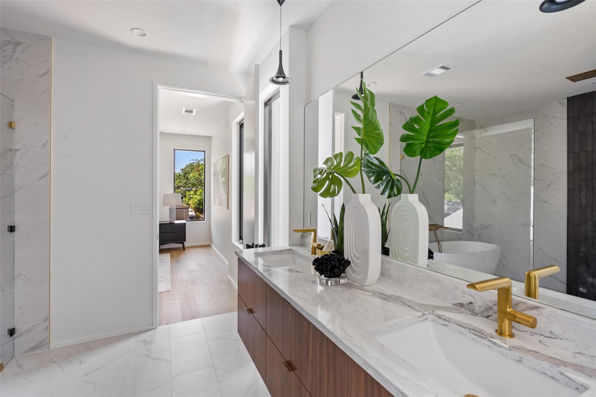 1203 Richcreek Rd, Austin, TX 78757