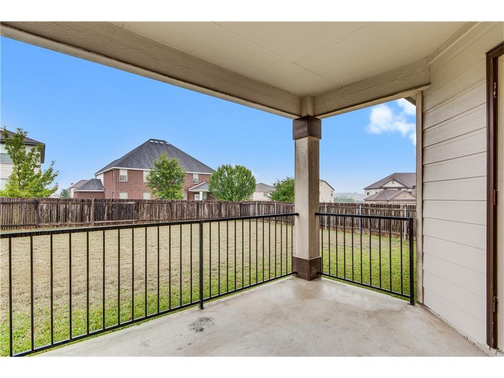 524 Castebar Dr, Round Rock, TX 78664