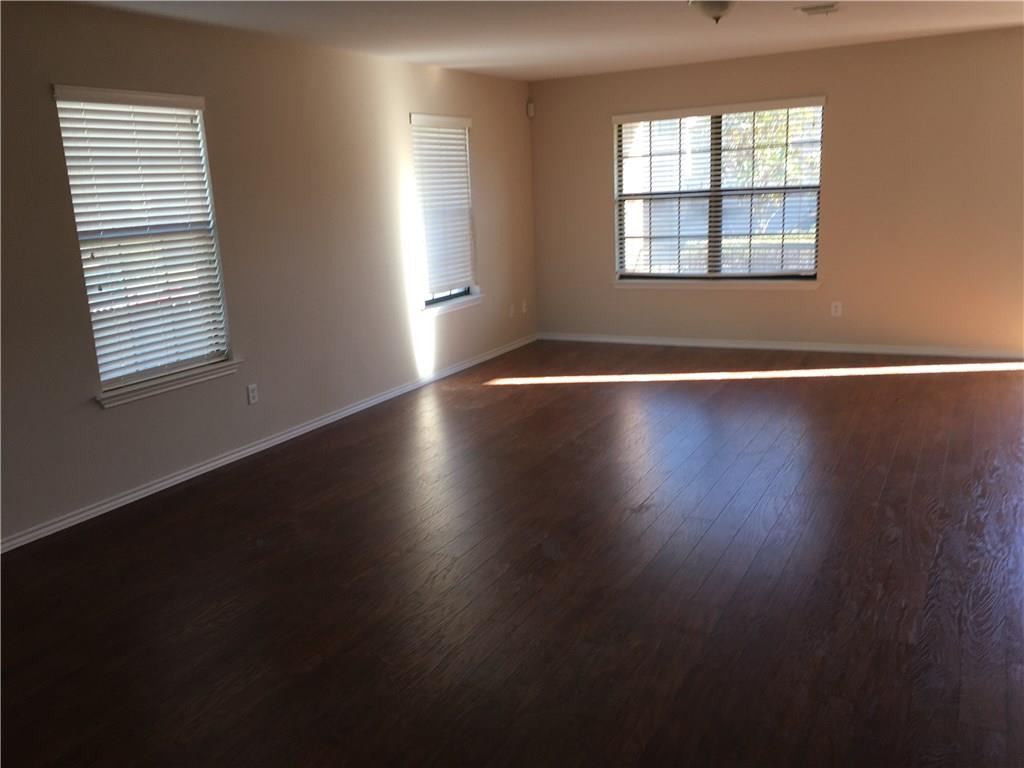 524 Castebar Dr, Round Rock, TX 78664