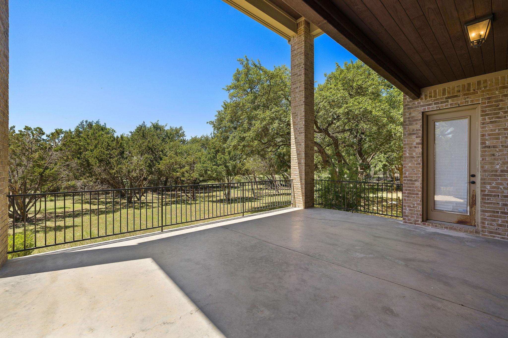 1344 Flint Rock Loop, Driftwood, TX 78619