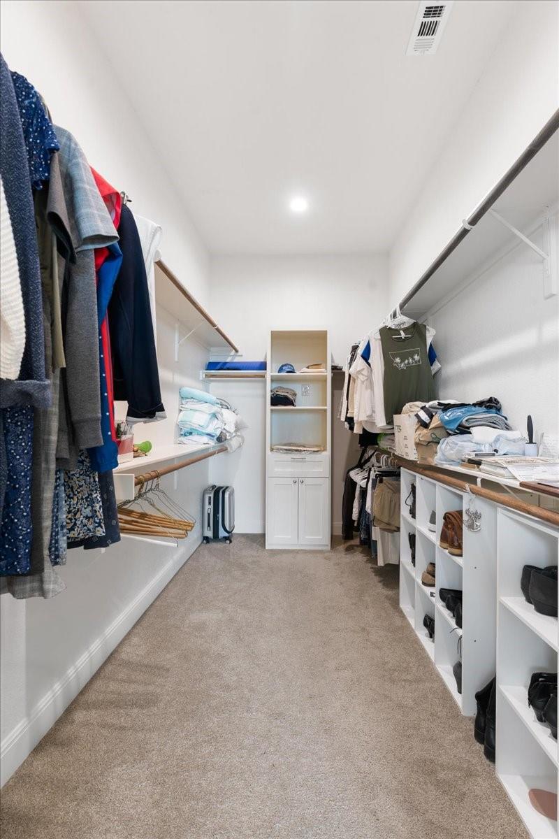 20913 Nimitz Ave, Lago Vista, TX 78645